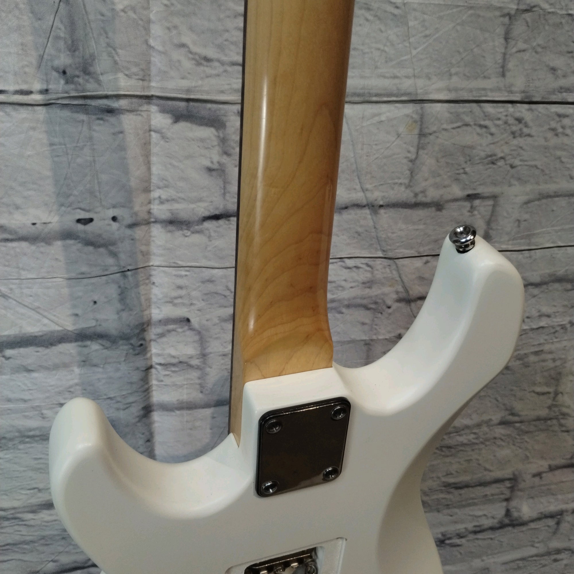 Sawtooth ST-M24 Electric Guitar - White Satin