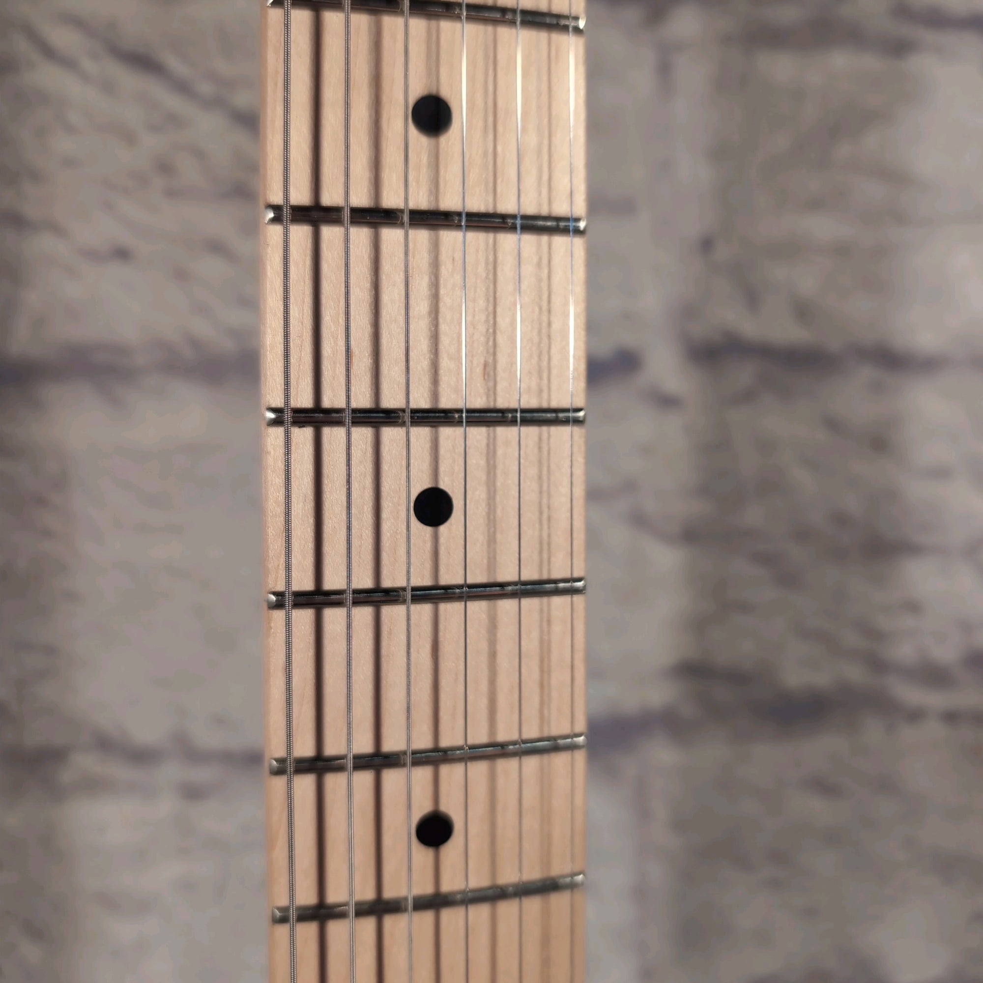 Squier Affinity Series Stratocaster Electric Guitar - Olympic White with Maple Fingerboard