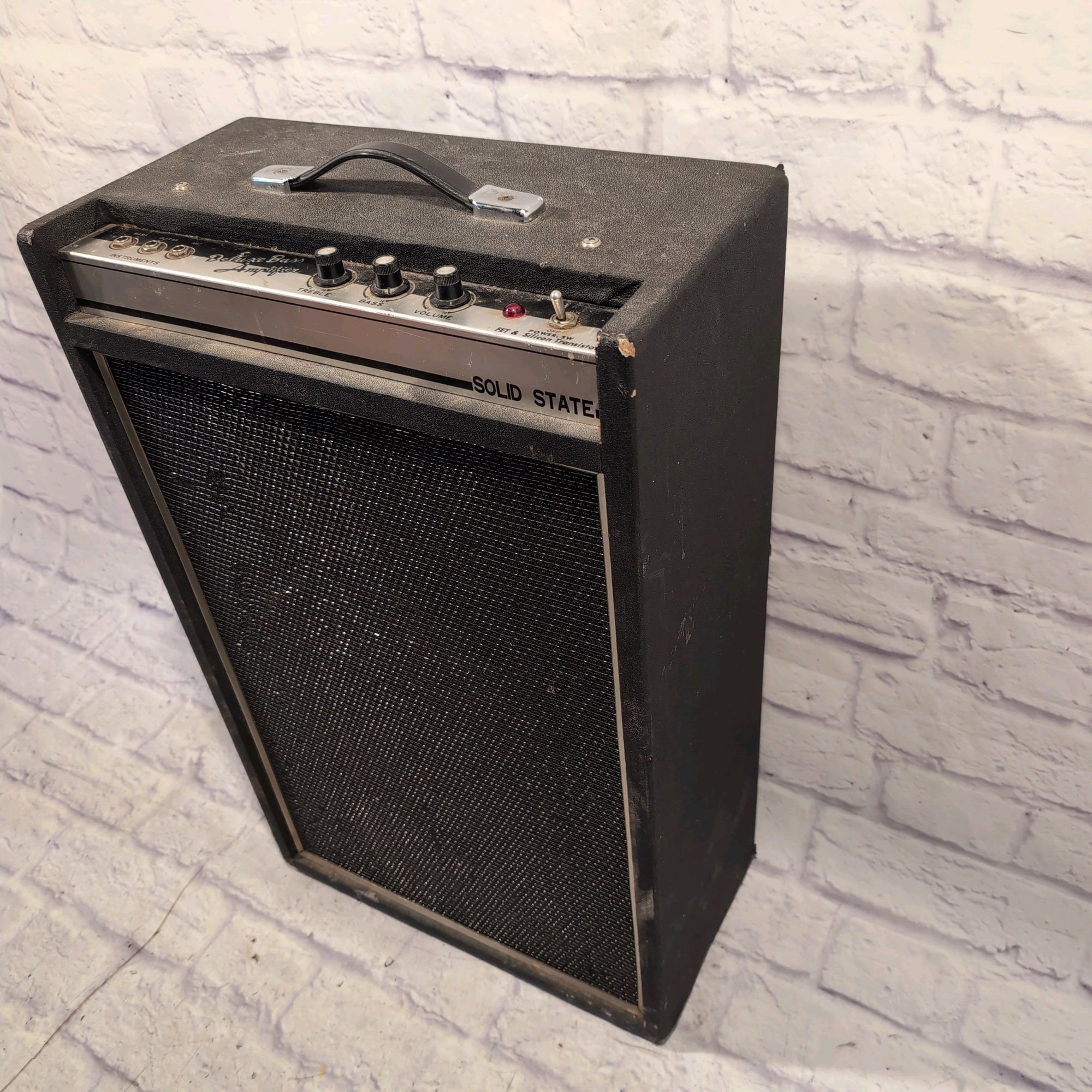 Unknown Vintage Solid State Deluxe Bass Amplifier