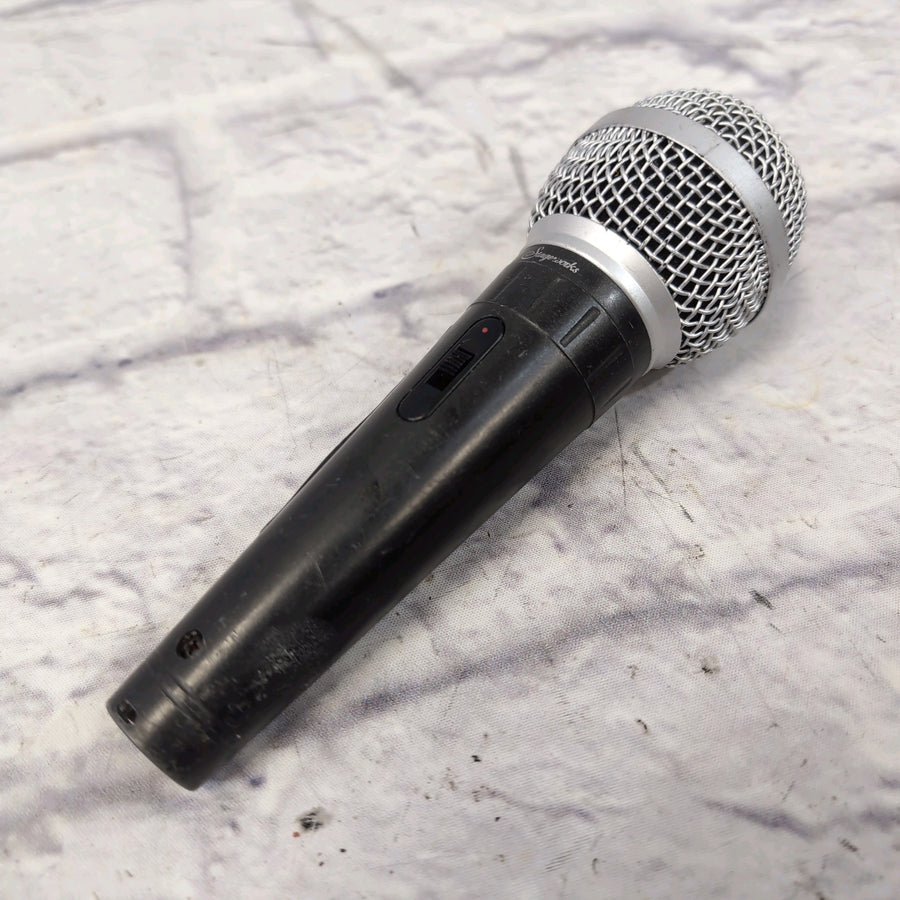 Stageworks DM-270 Dynamic Vocal Microphone
