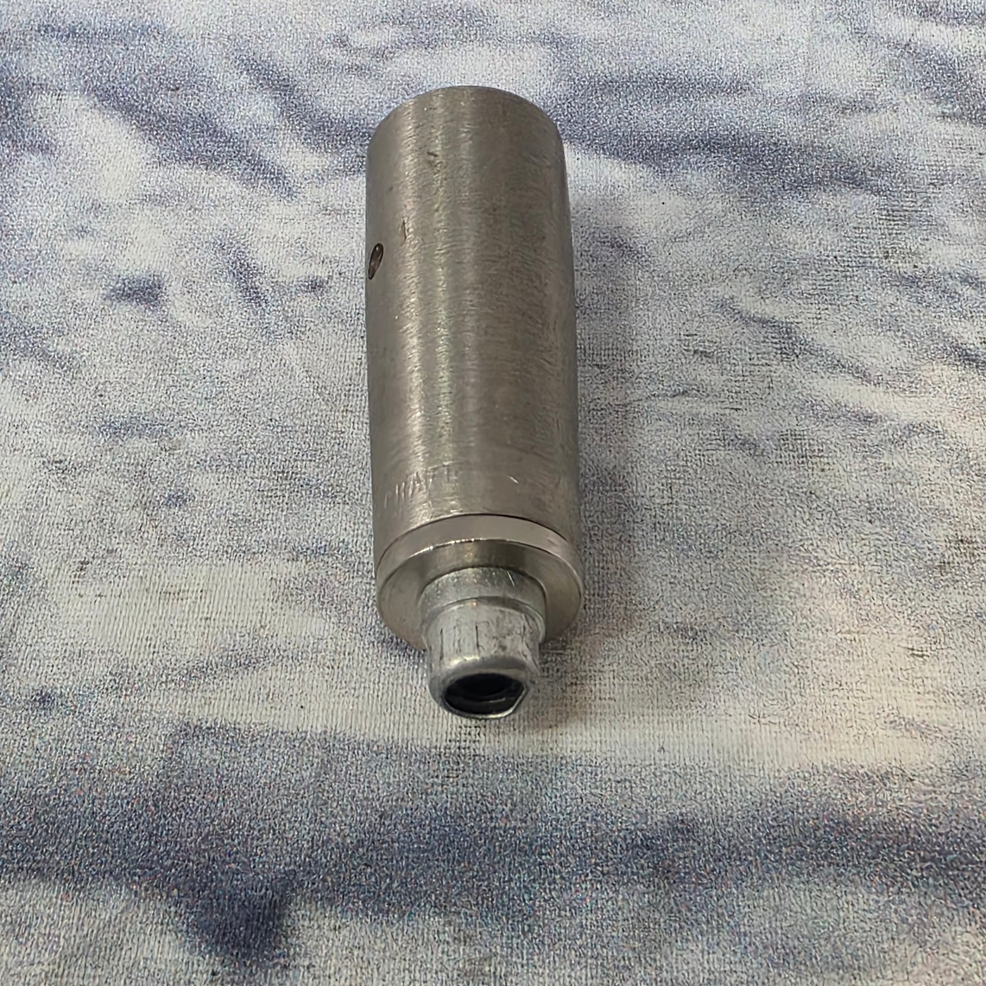 Switchcraft 324 3-Pin XLRM to RCA-F Adapter, Unwired