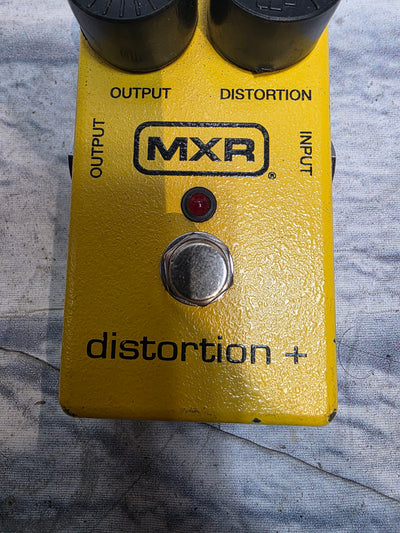 MXR Distortion + Distortion Pedal