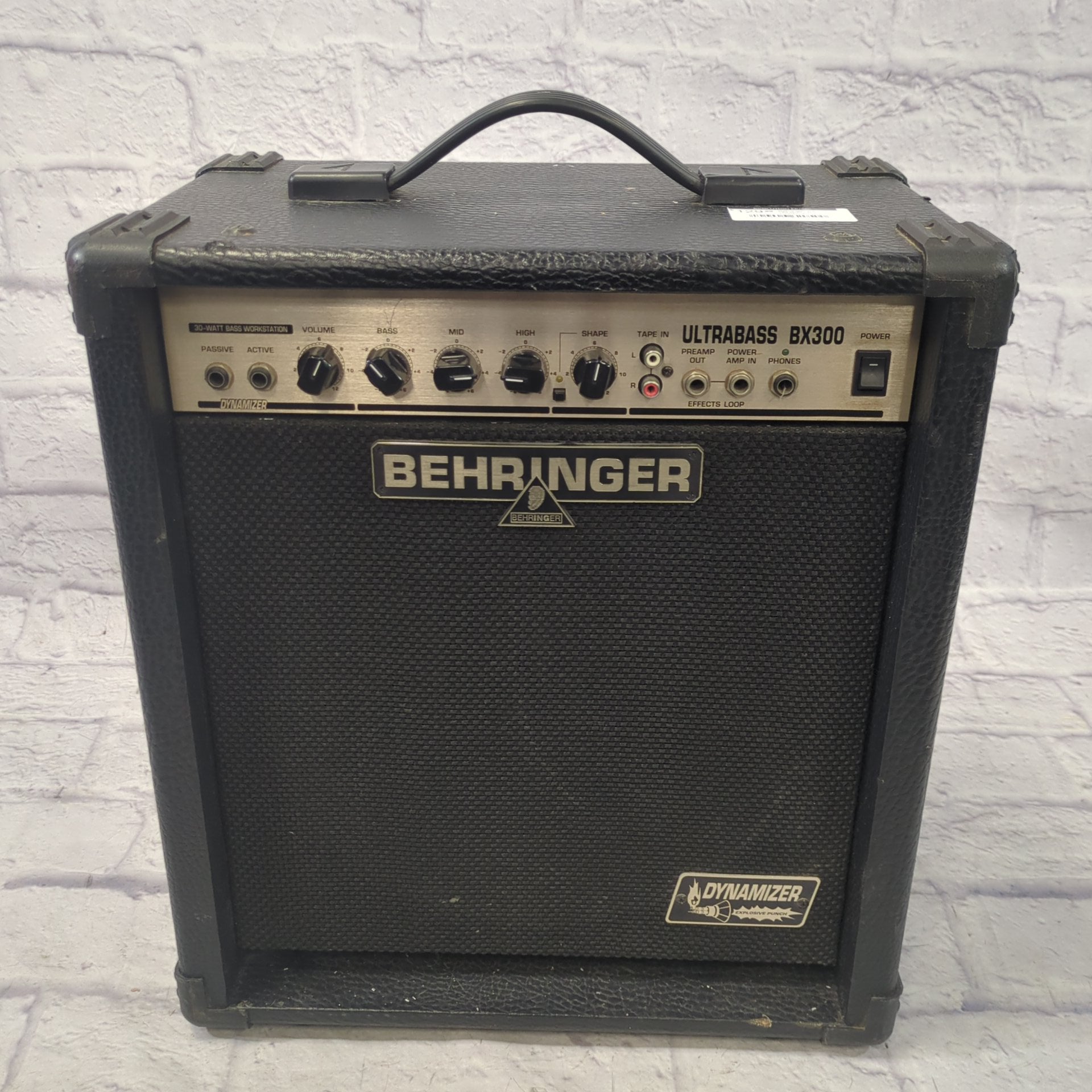 Behringer BX300 Ultrabass Bass Combo Amp - Evolution Music