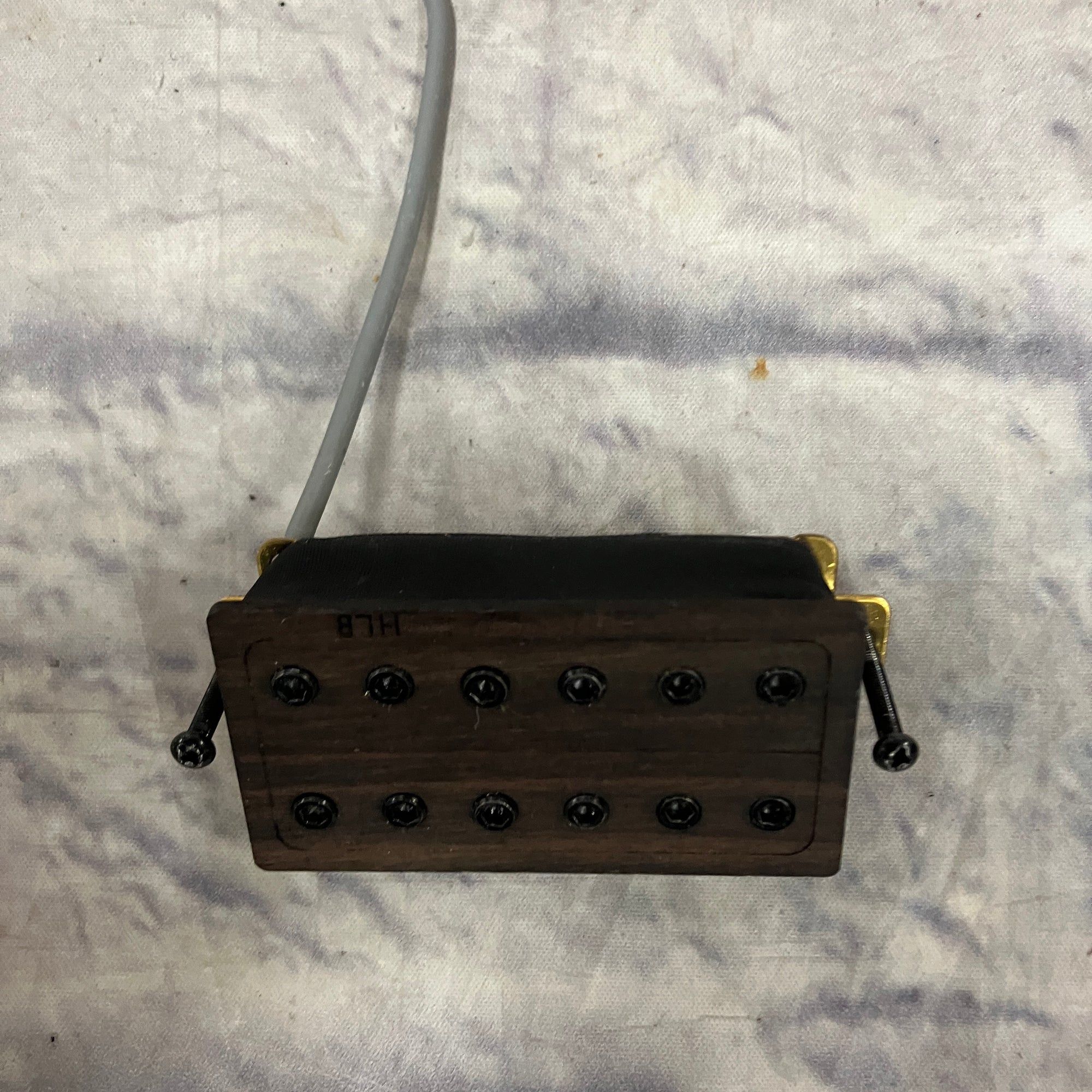 Unknown Humbucker Pickups