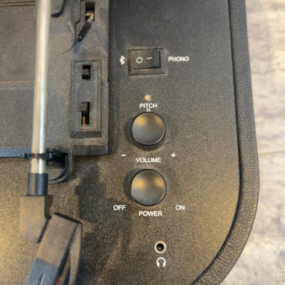 Crosley CR8009A Bluetooth Turntable