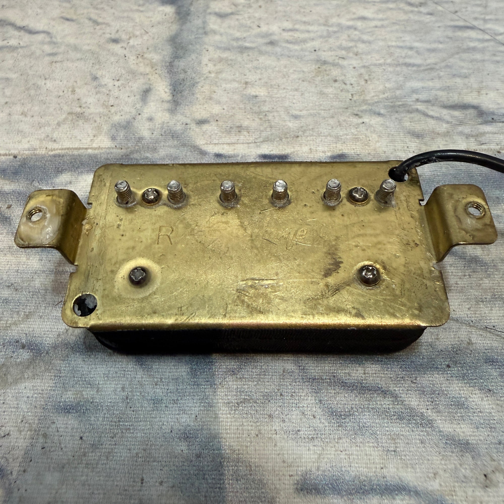 Epiphone Humbucker Gold Ceramic Back Pickups