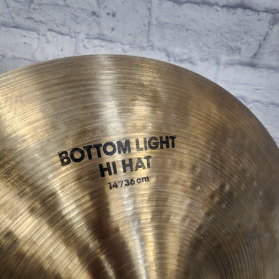 Zildjian 14" Avedis Light Hi Hat Cymbals (cracked)