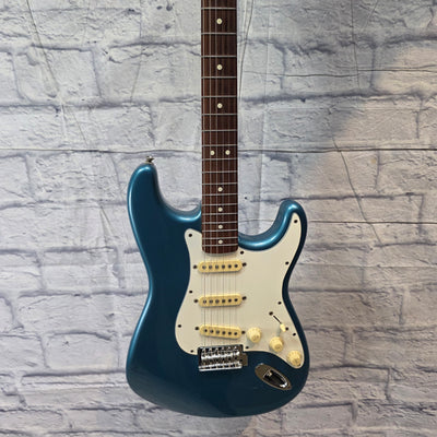 Fender Standard Strat Lake Placid Blue (Made In Mexico) Electric Guitar