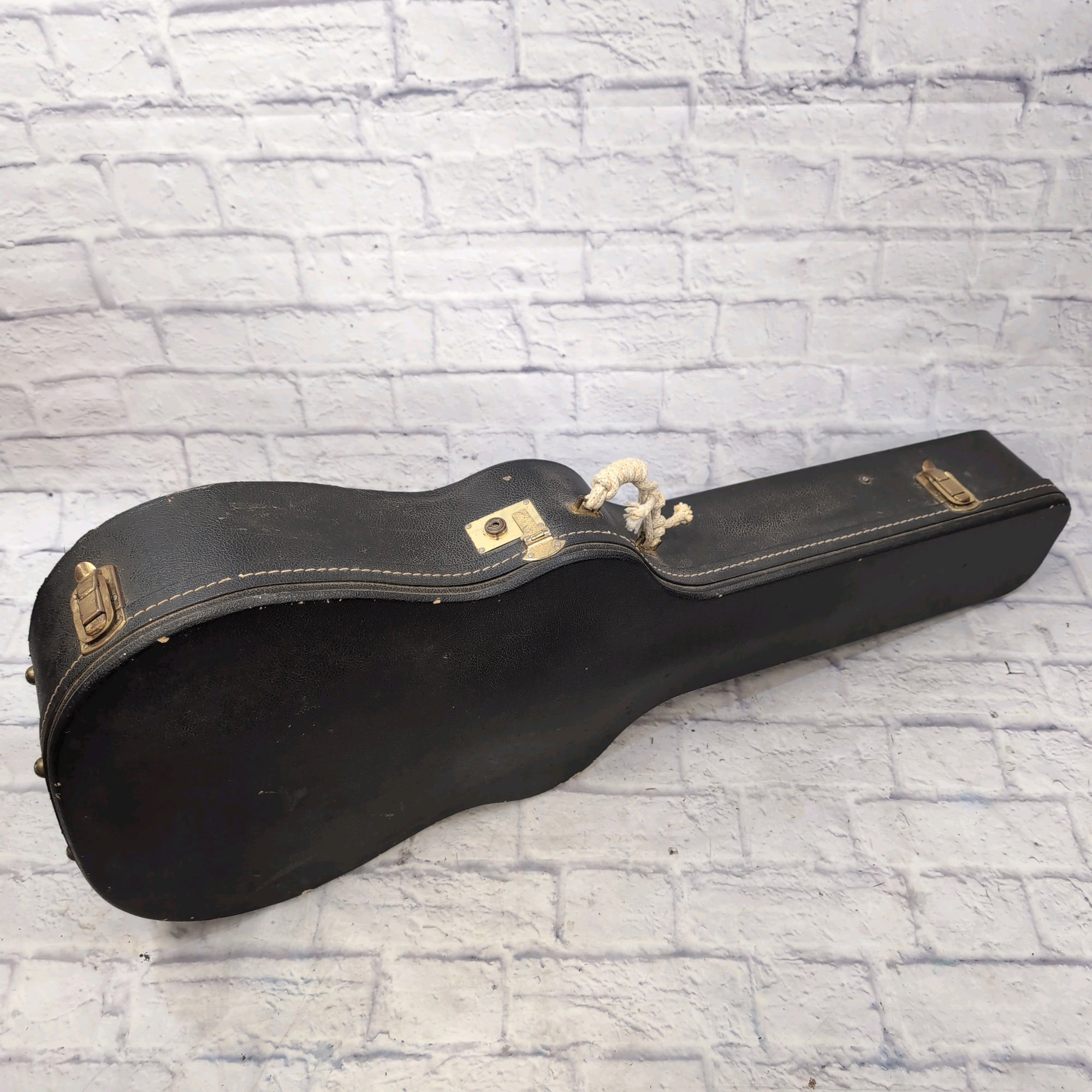 Vintage Guild 4520 Acoustic Hard Case