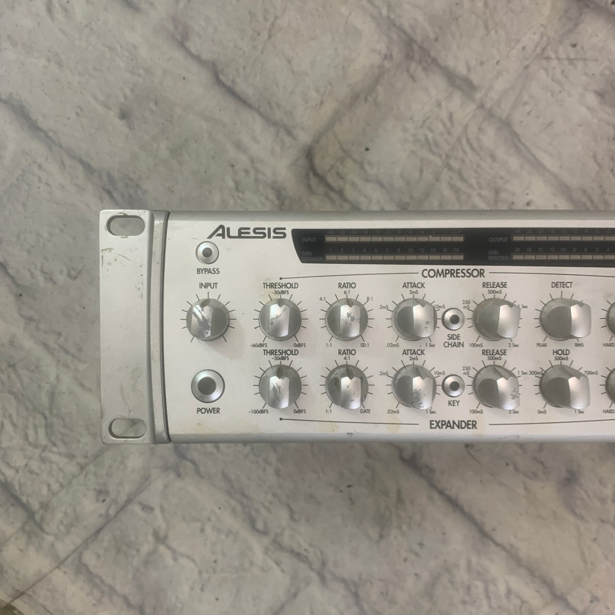 Ab Clx Rack Alesis CLX-440 Compressor Rack - Evolution Music