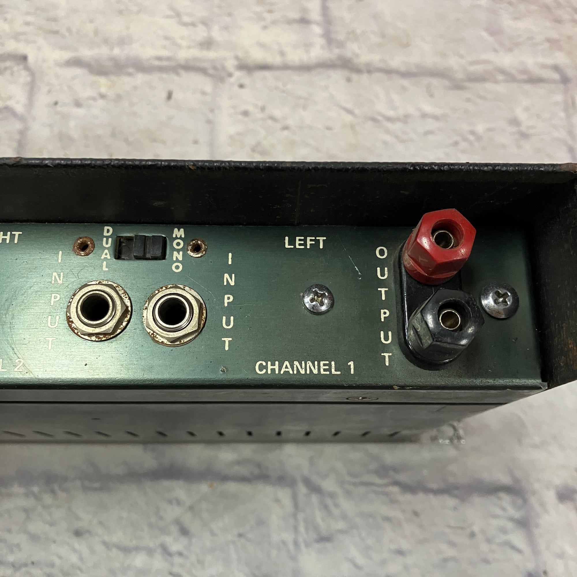 Crown D60 Rackmounted Power Amp