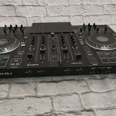Denon DJ Prime 4 Turntable With Case