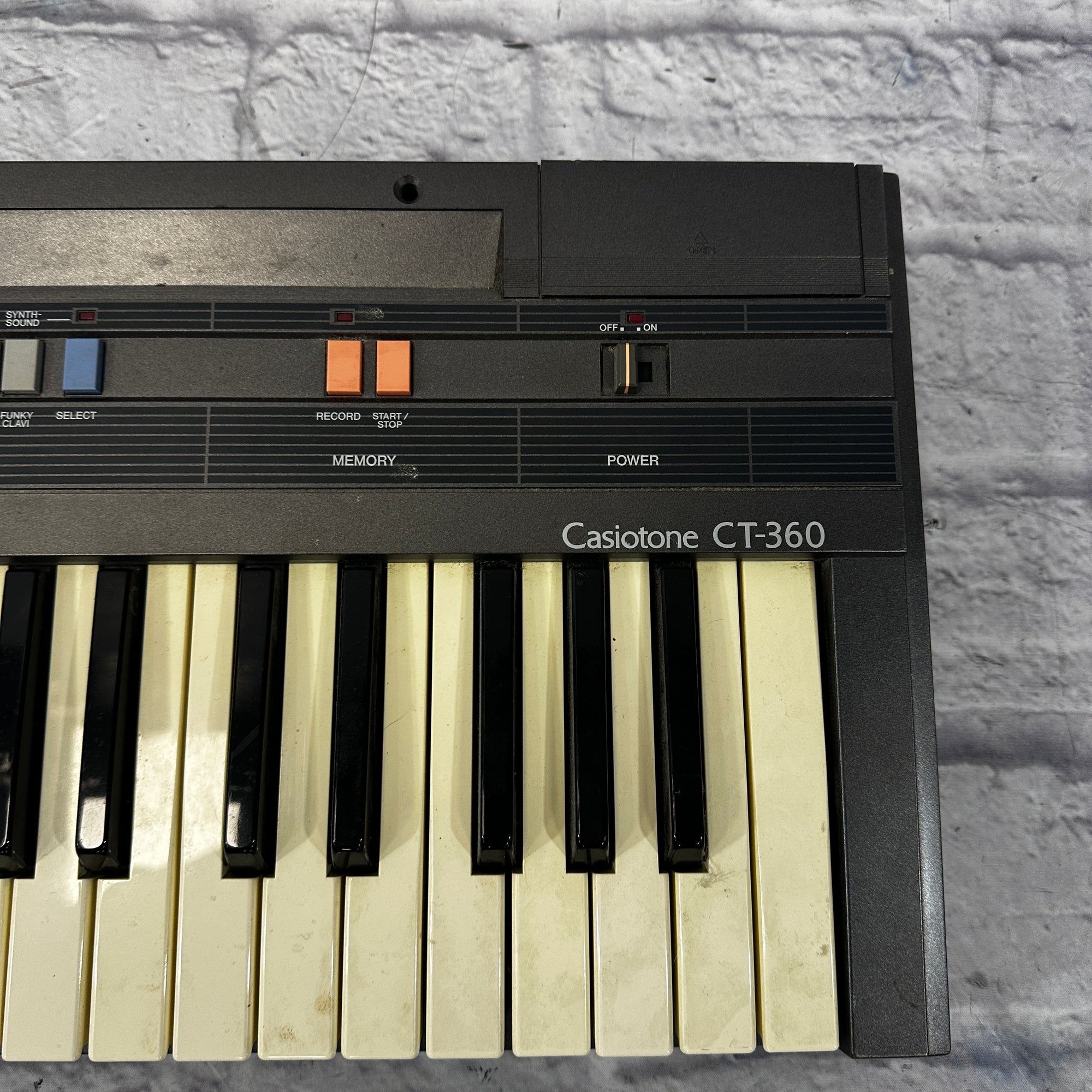 Casio Casiotone CT-360 49-Key Electronic Keyboard