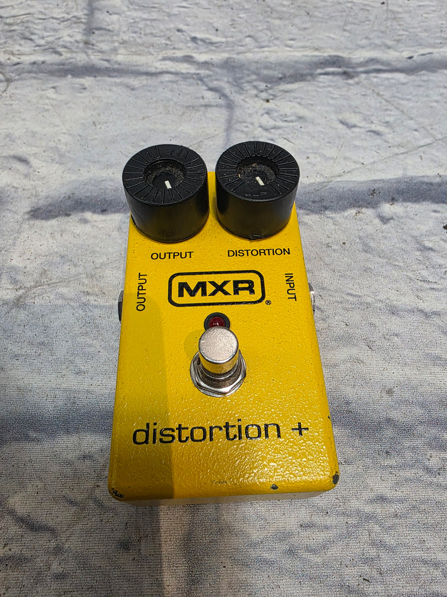 MXR Distortion + Distortion Pedal