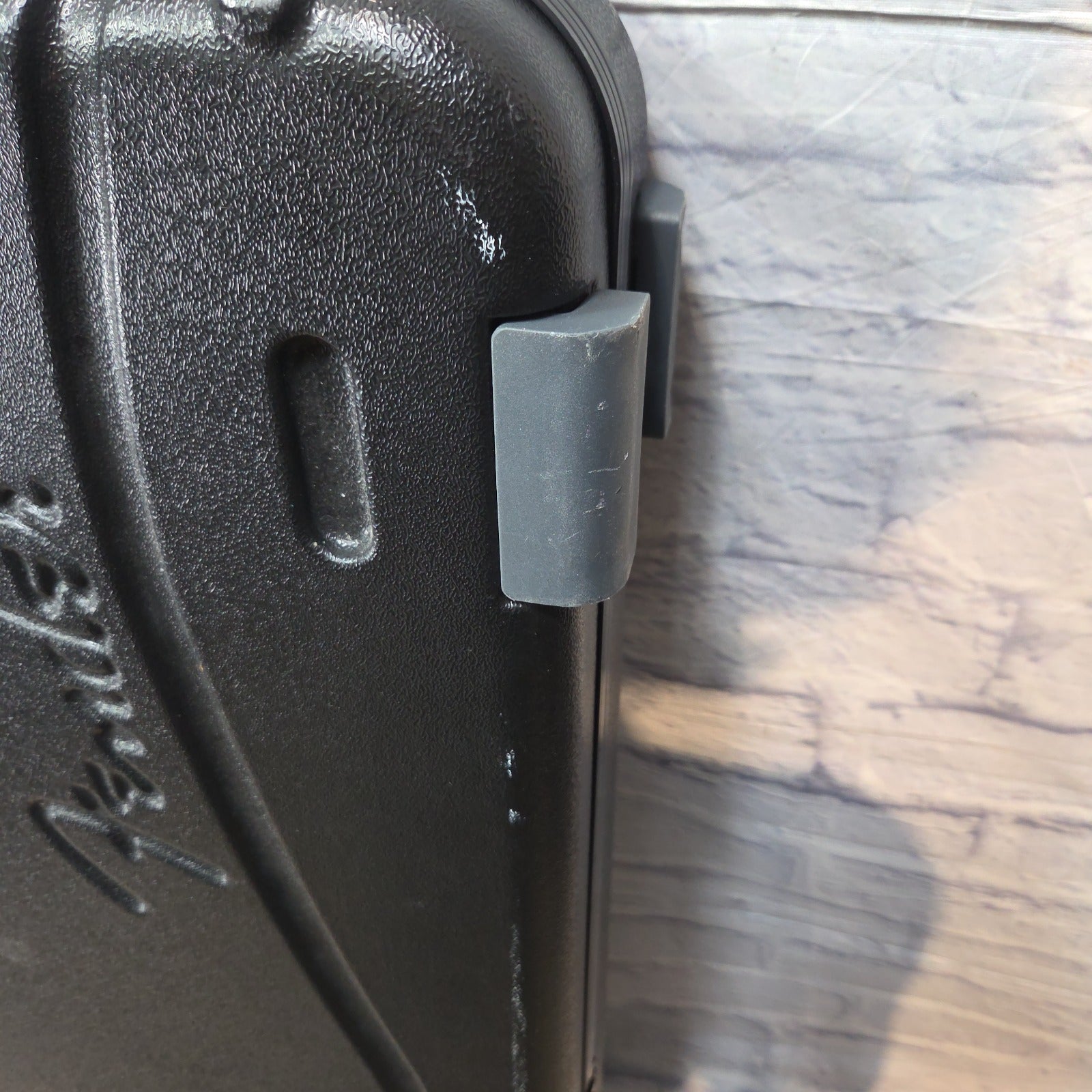Fender Hard Shell Molded Case Hard Case