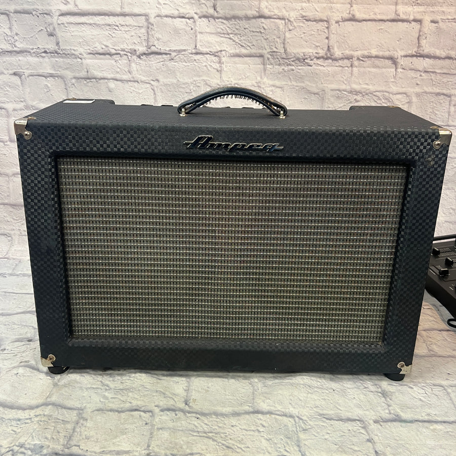 Ampeg R212R Reverberocket 2x12 Tube Combo Amp 90s reissue