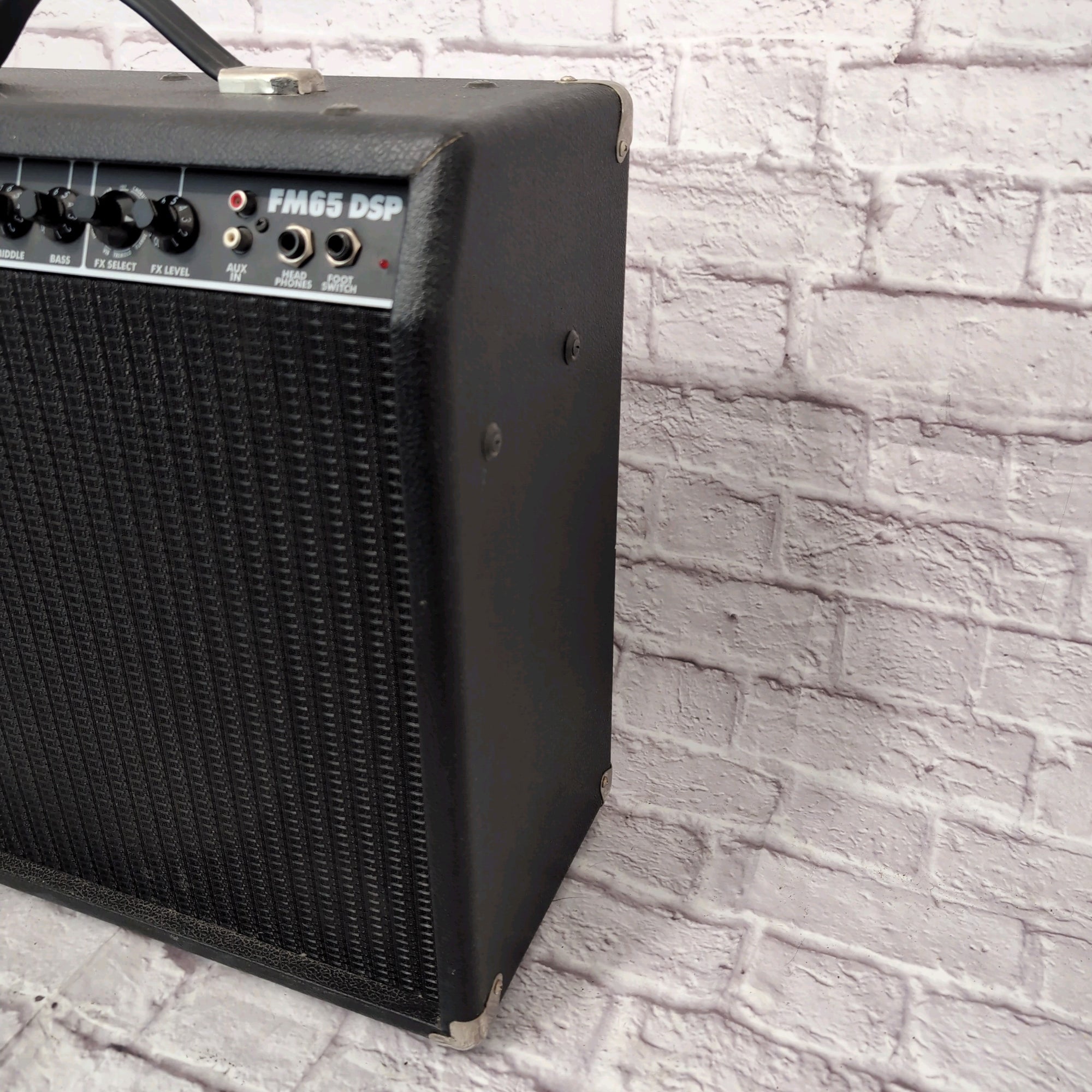 Fender FM 65 DPS 2-Channel 65-Watt 1x12" Solid State Guitar Combo w/ Effects and Amp Modeling