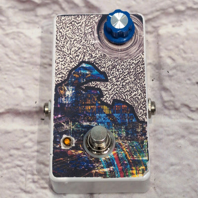 WRAA Glitchwave - Analog Monophonic PLL Synth Fuzz Pedal
