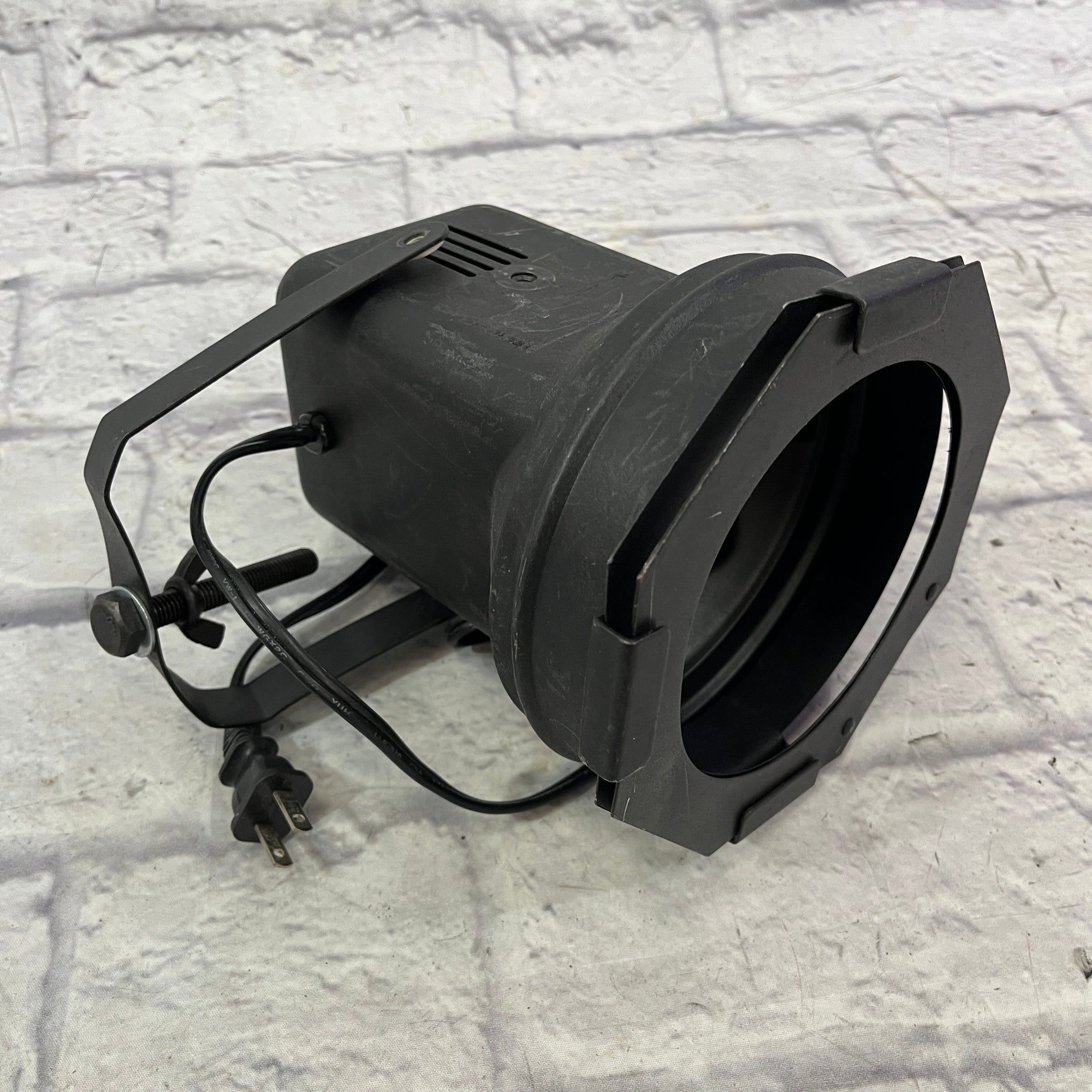 Unknown Can Light AS IS