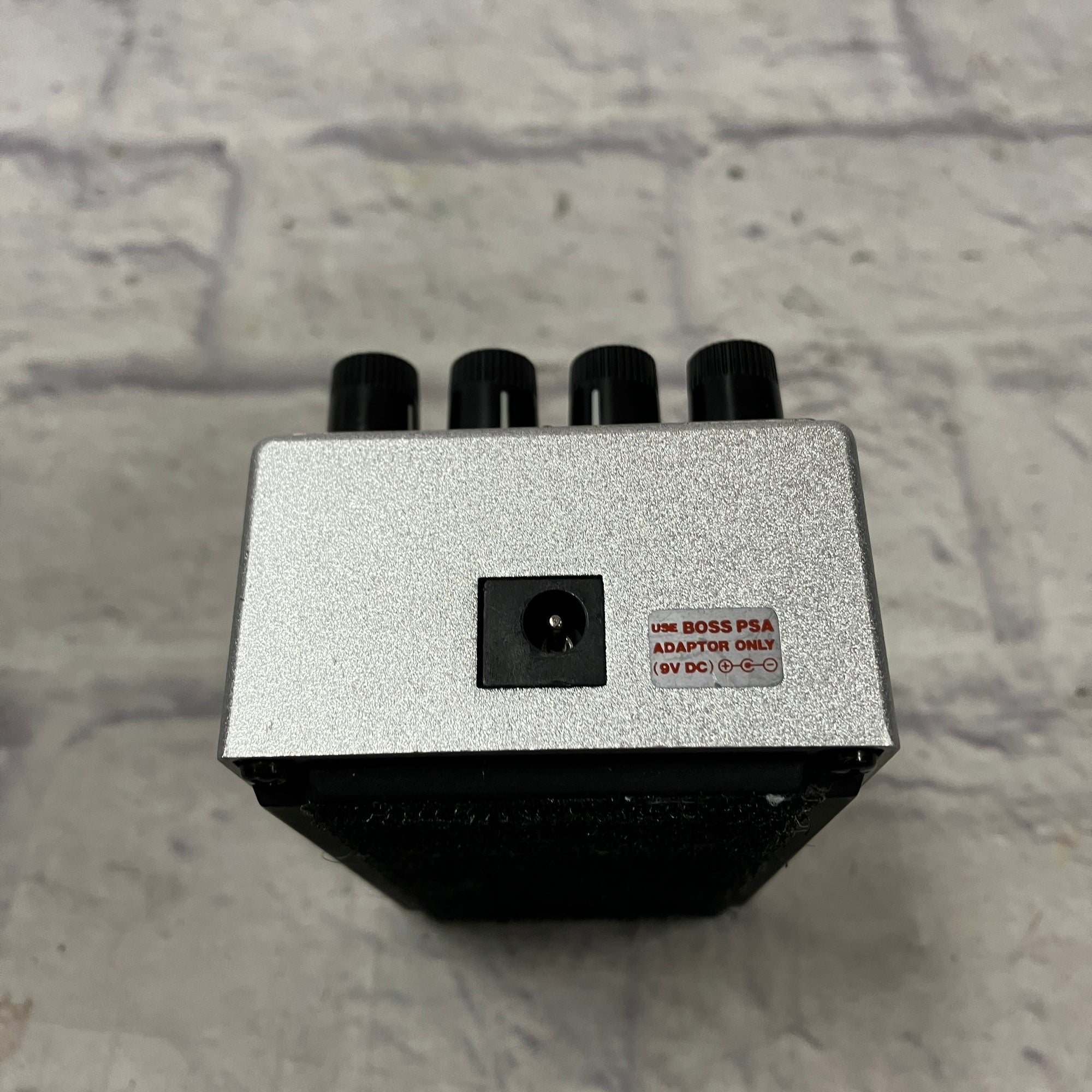 Boss FB-2 Feedbacker / Booster Pedal