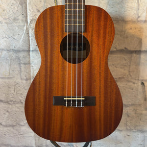 Makala MK-B Baritone Ukulele with Gig Bag Ukuleles