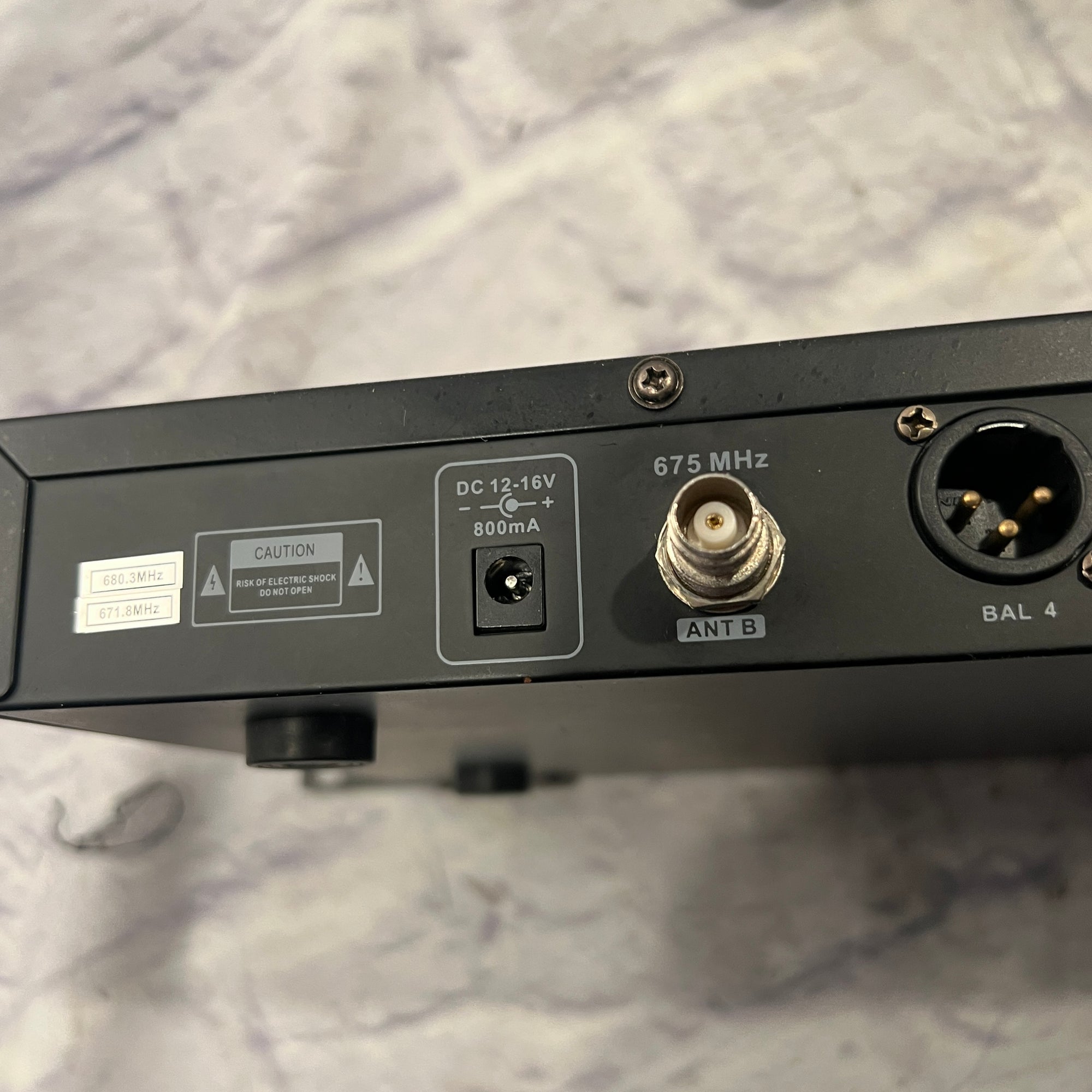 Technical Pro WM1641 Wireless UHF Microphone Outfit