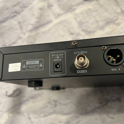 Technical Pro WM1641 Wireless UHF Microphone Outfit