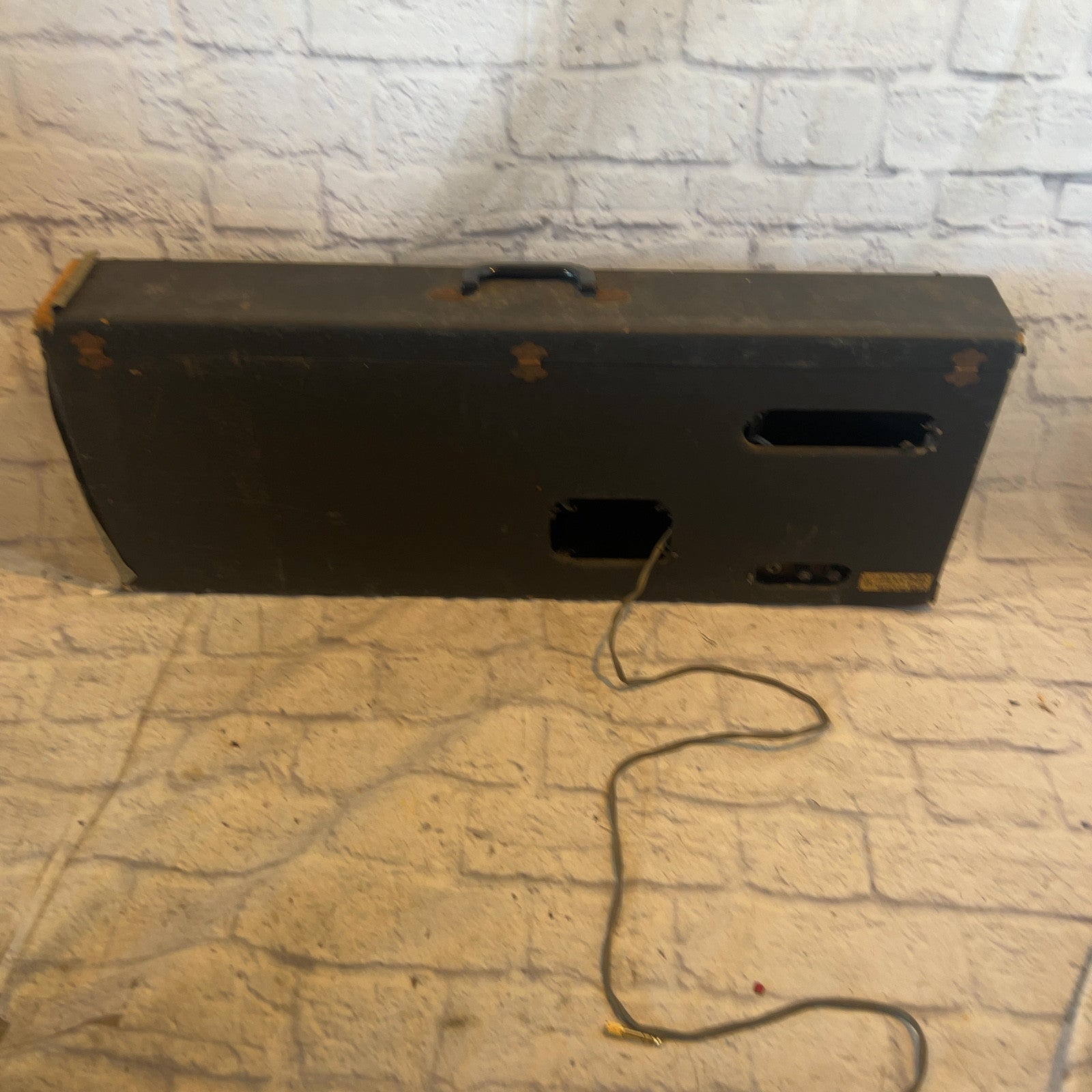 Airline Vintage Amp in Case  Hard Case