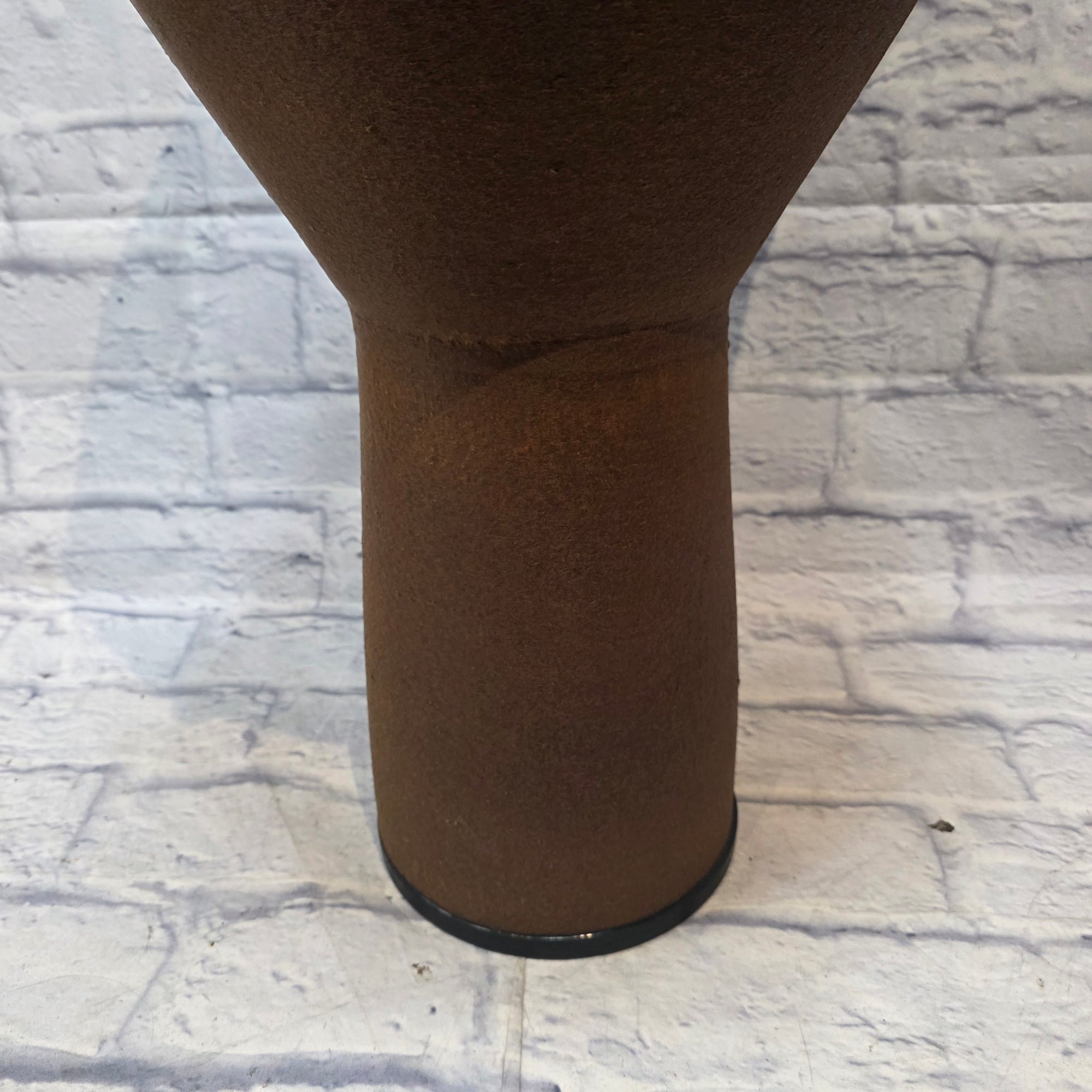 Remo 16" Mondo Earth Djembe w/ soft case