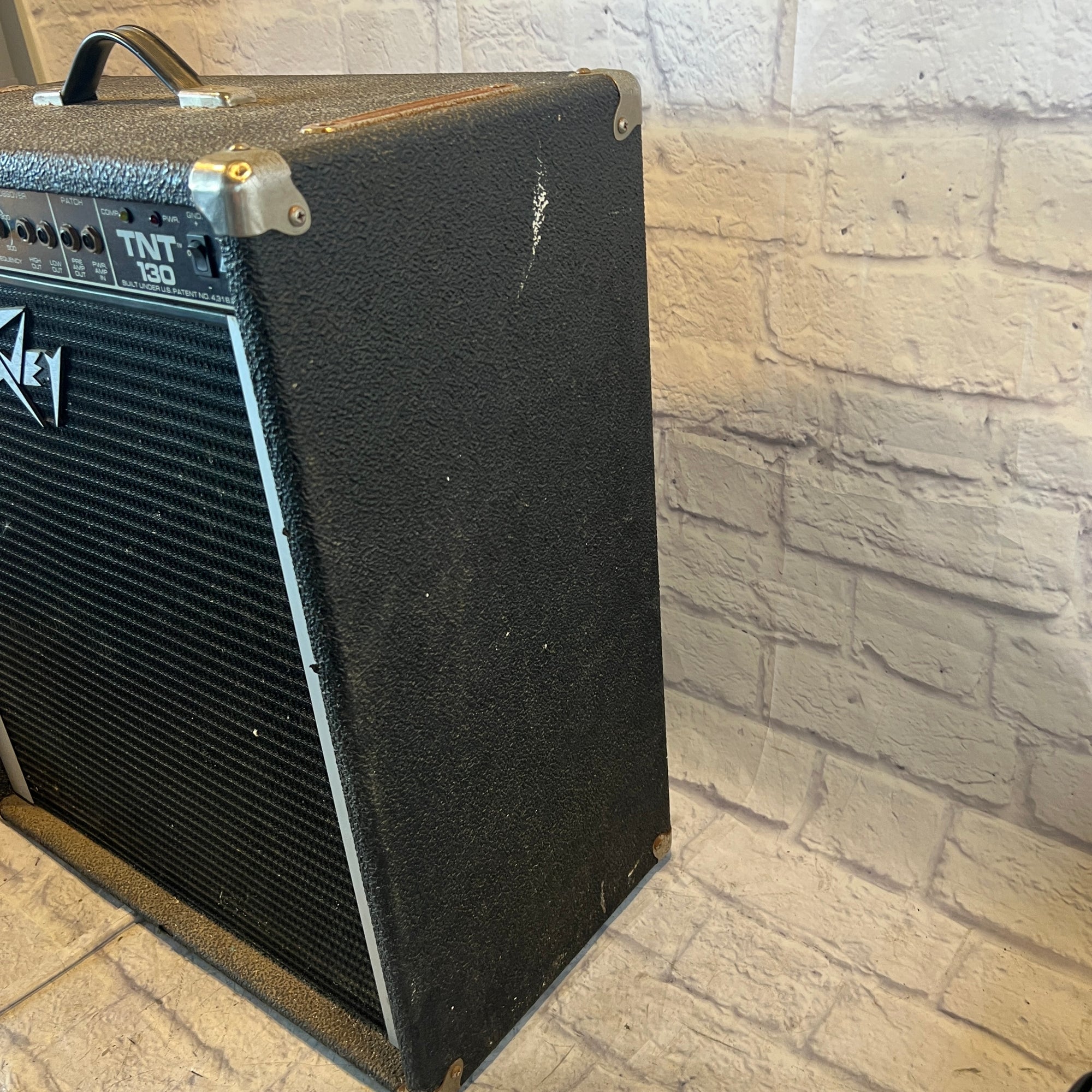 Peavey TNT 130 Bass Combo AS-IS PARTS OR REPAIR