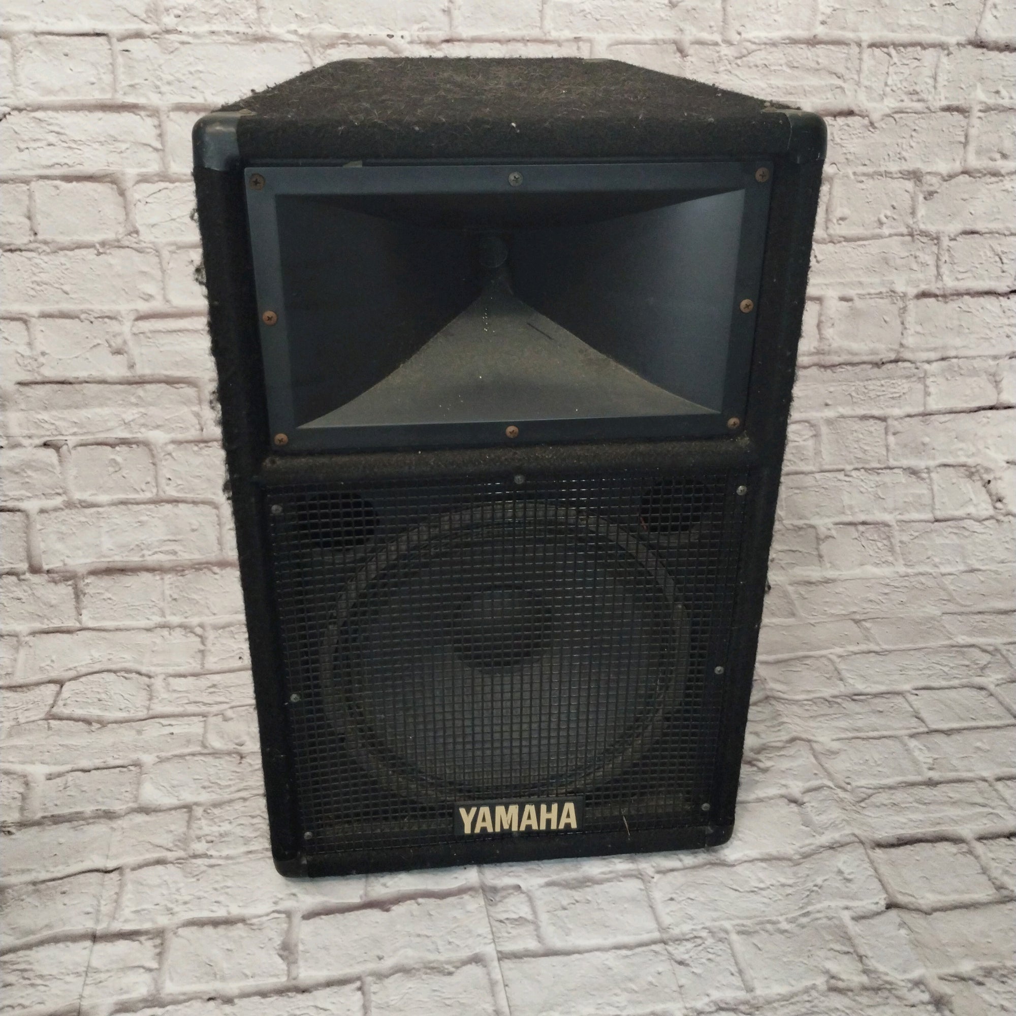 Yamaha S112IV 12" Passive PA Speakers (Pair)