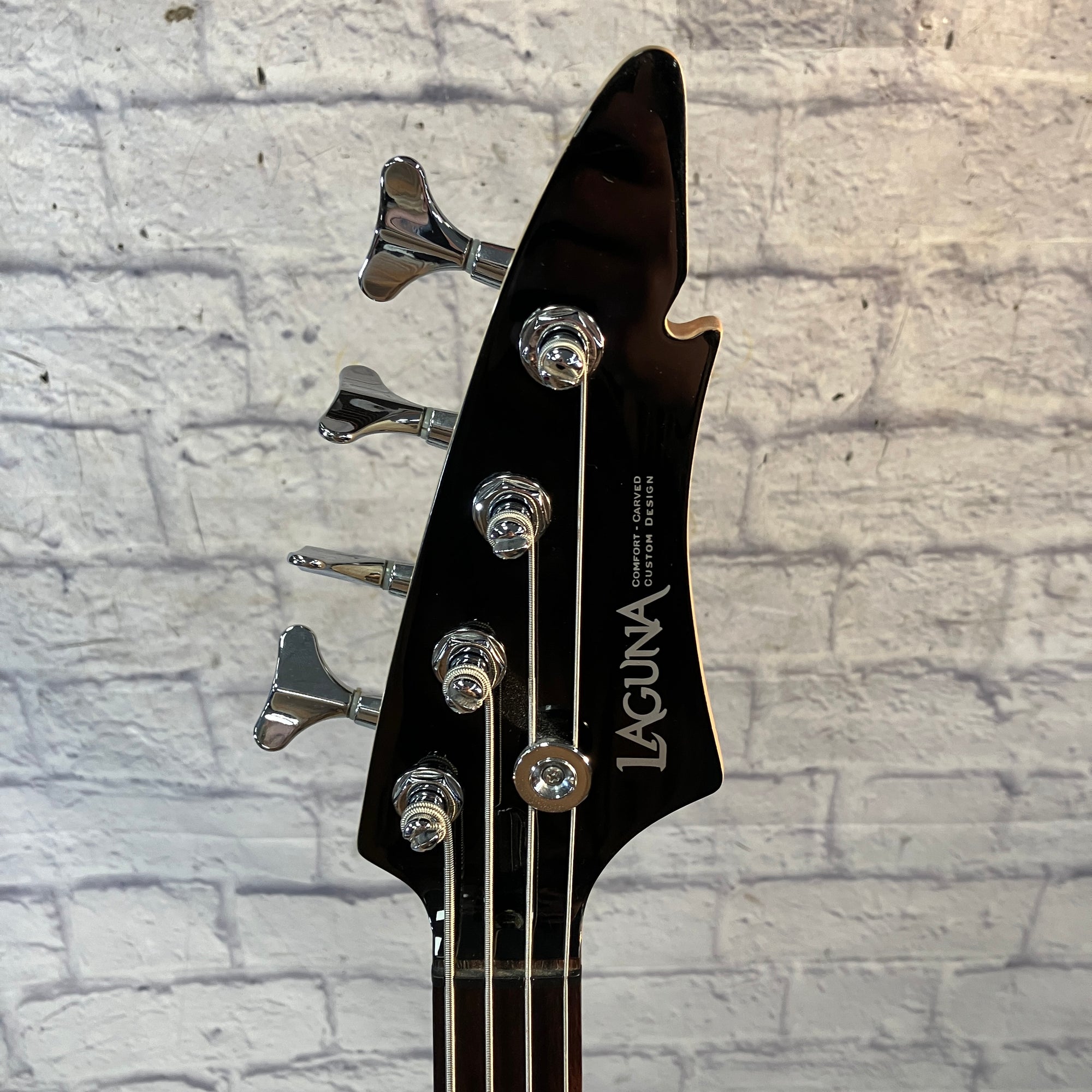 Laguna LB-224 4 String Bass Guitar (With Bag)