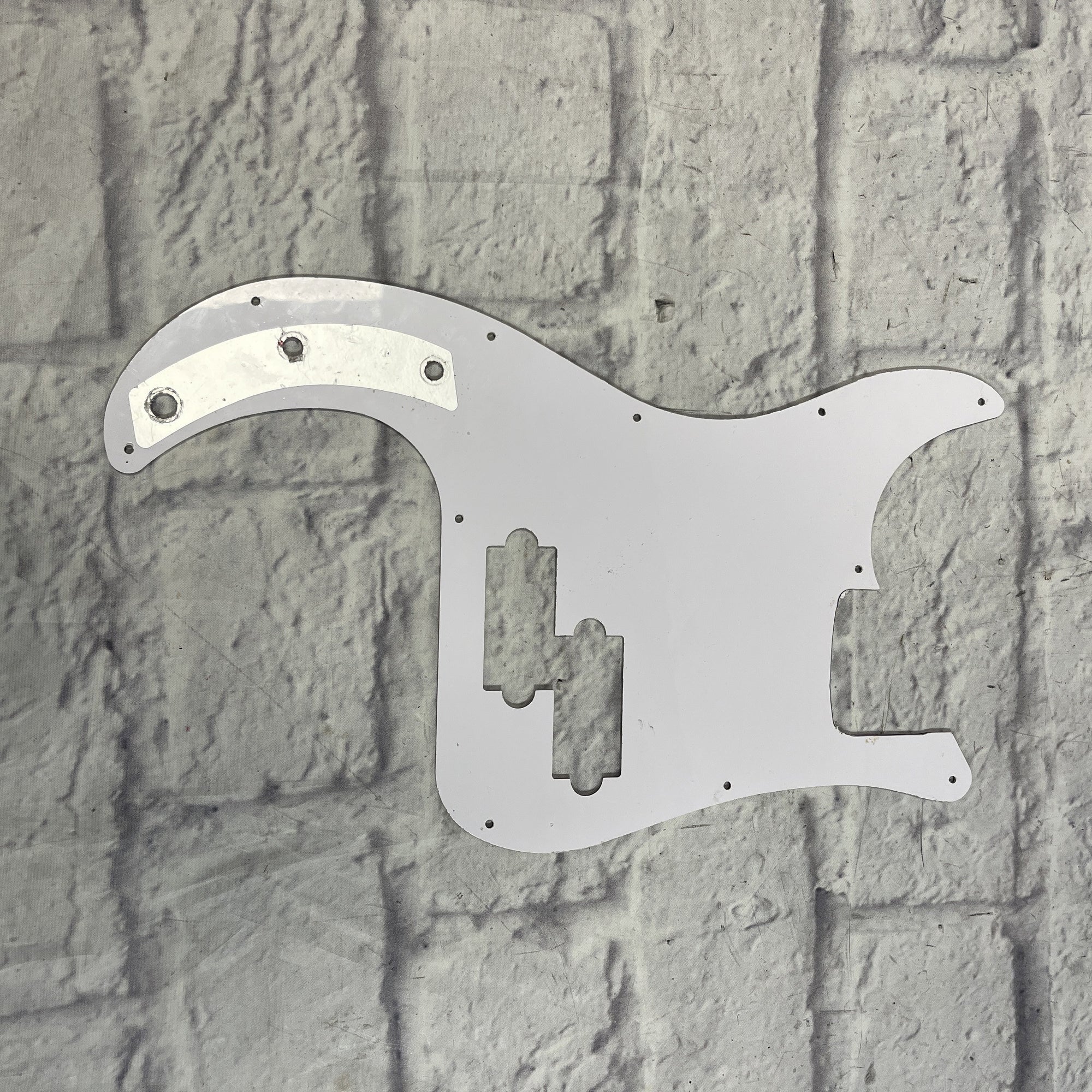 Glarry P-Bass Pickguard 3-Ply White Black White