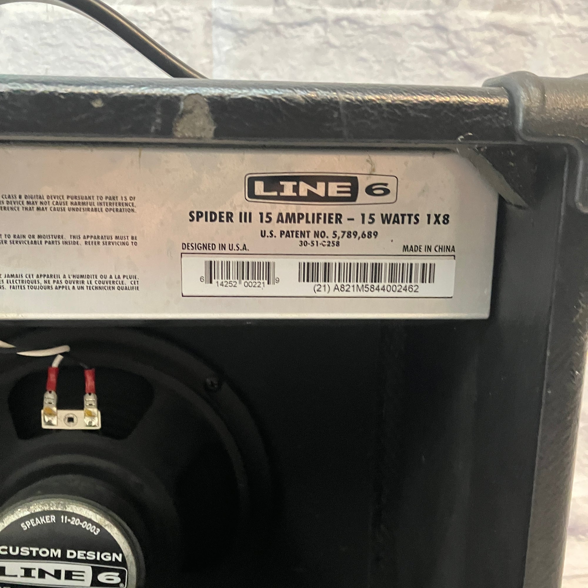 Line 6 Spider III 15 15W 1x8 Guitar Combo Amp Built-in Modeling Amplifier Effects FX