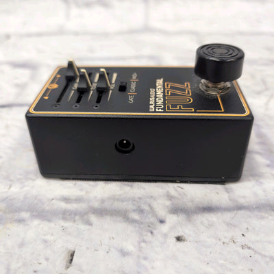 Walrus Audio Fundamental Fuzz Pedal