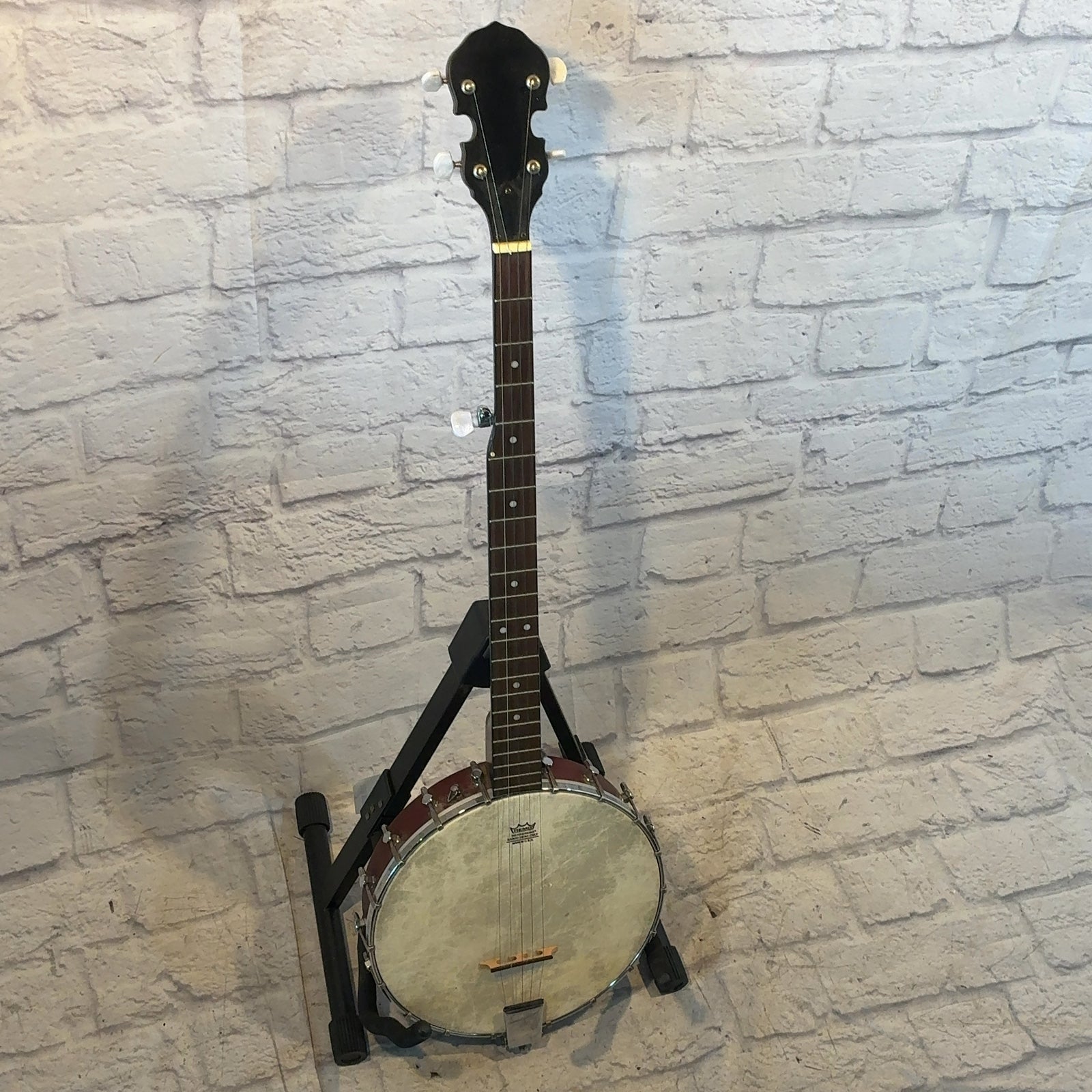 Johnson 5 string Red Mahogany Banjo