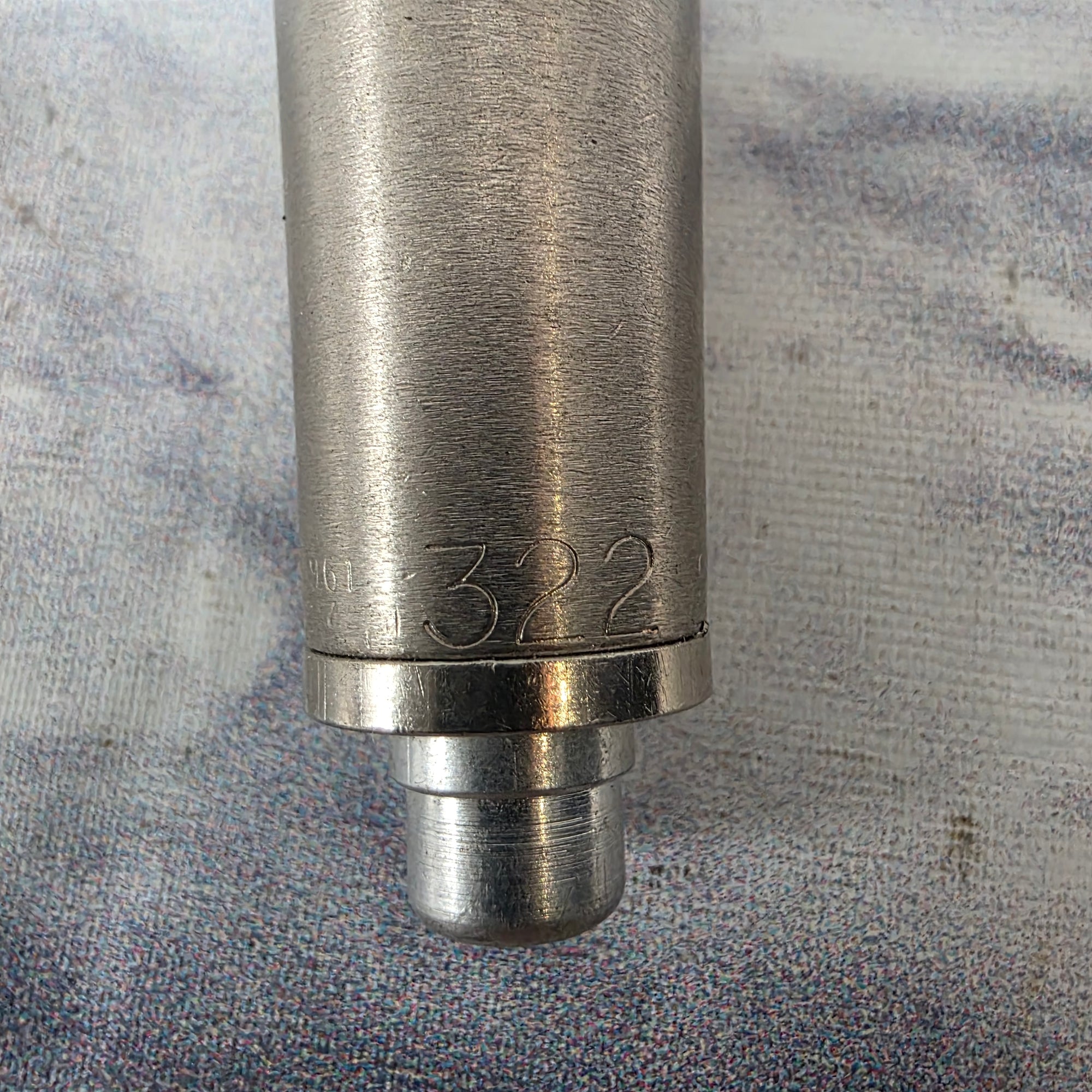 Switchcraft 322 3-Pin XLRF to RCA-F Adapter