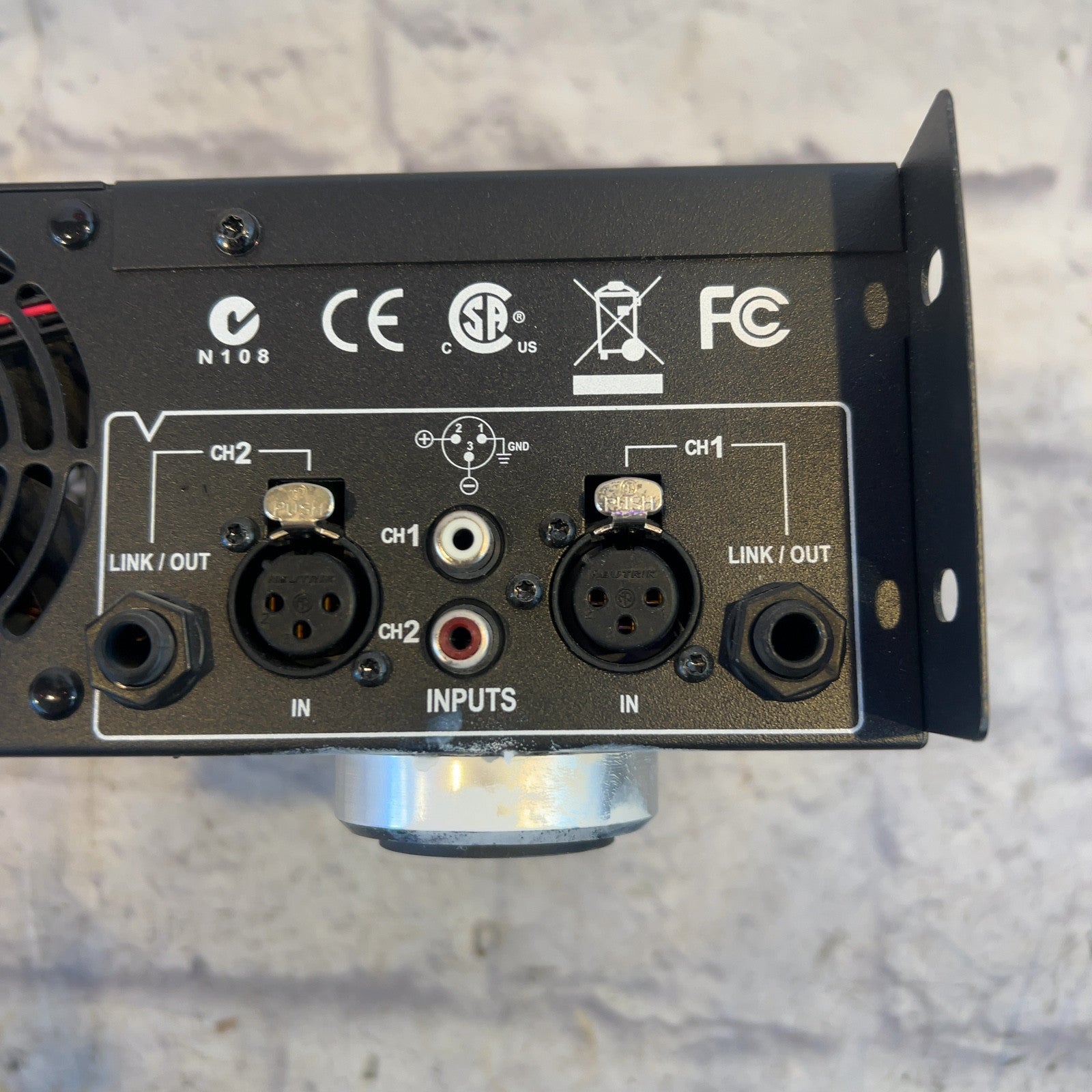 Crown XLS1500 Power Amp