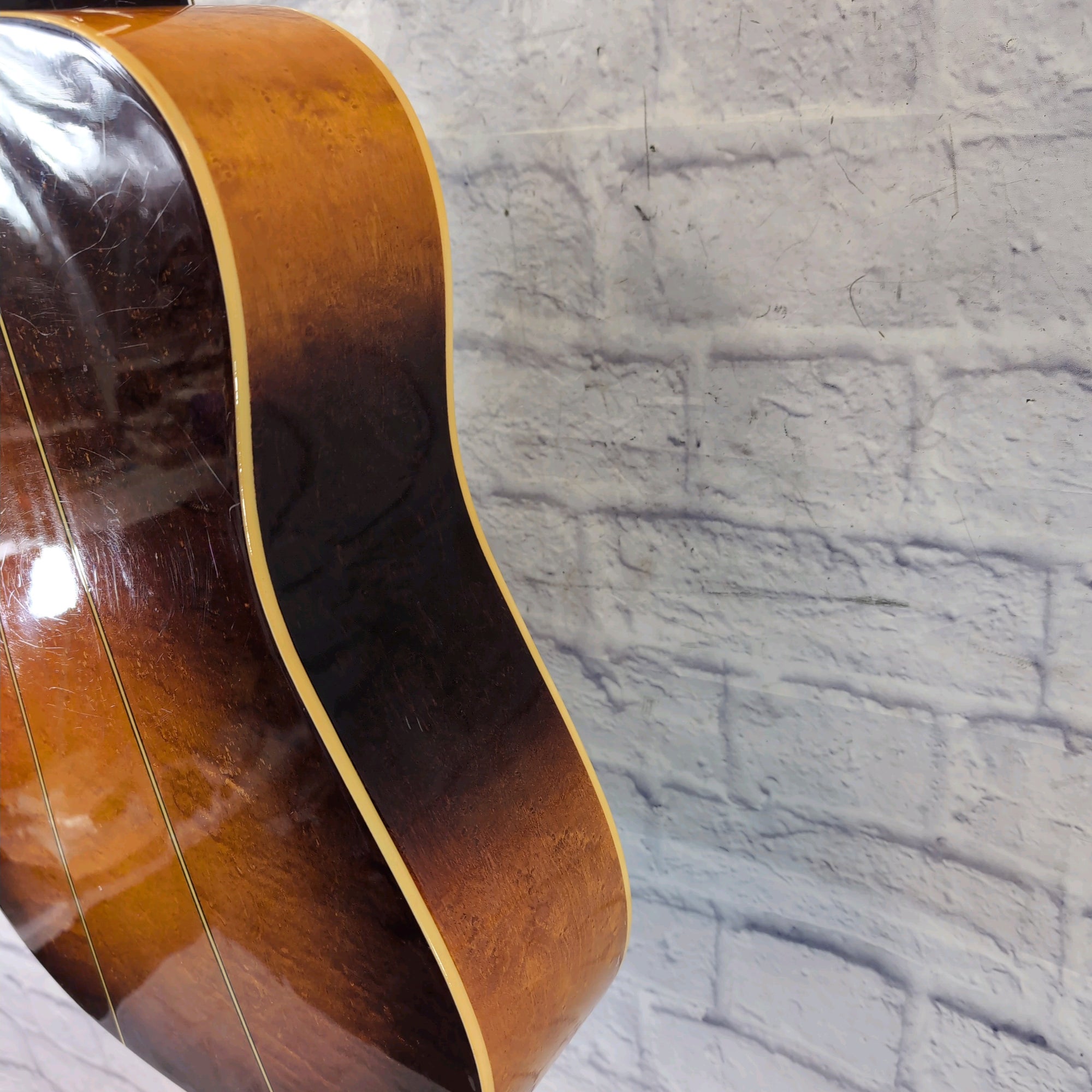 Alvarez 5031 Acoustic Guitar As Is Made in Korea