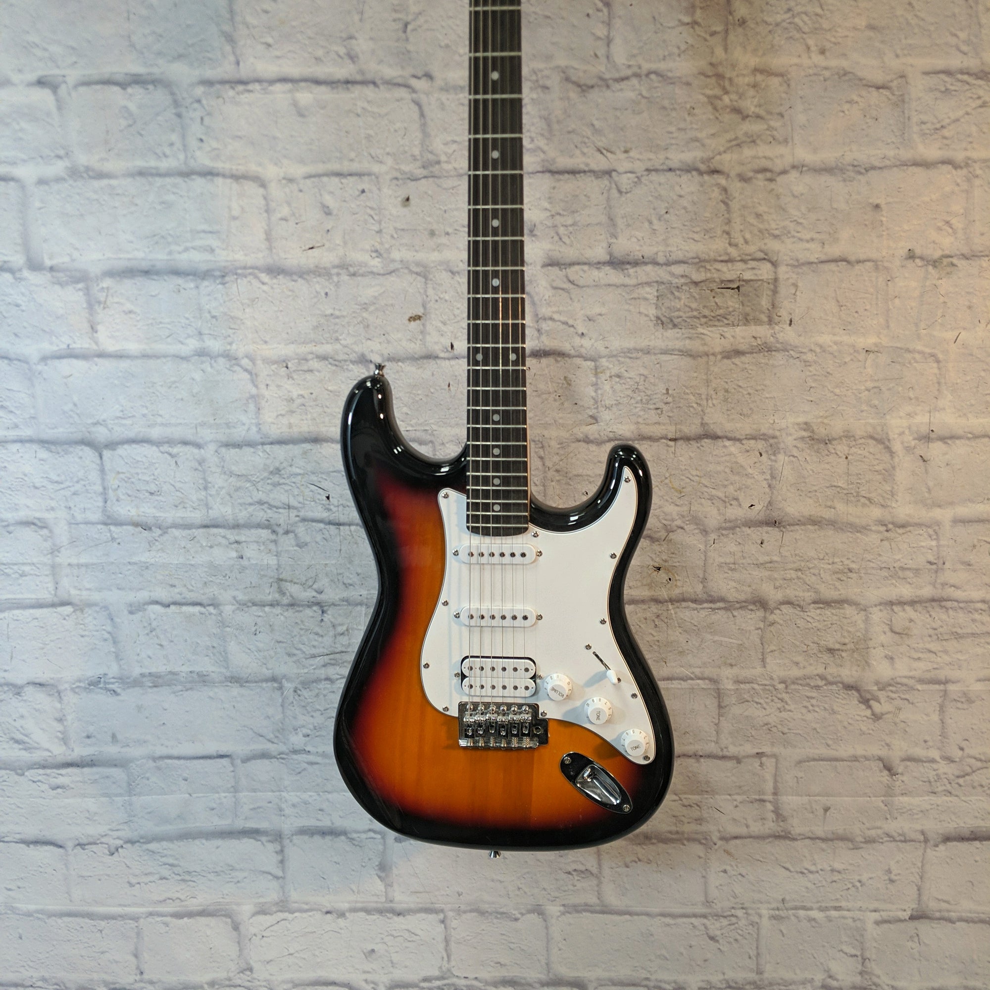 Donner Standard Strat Series Electric Guitar With Gig Bag