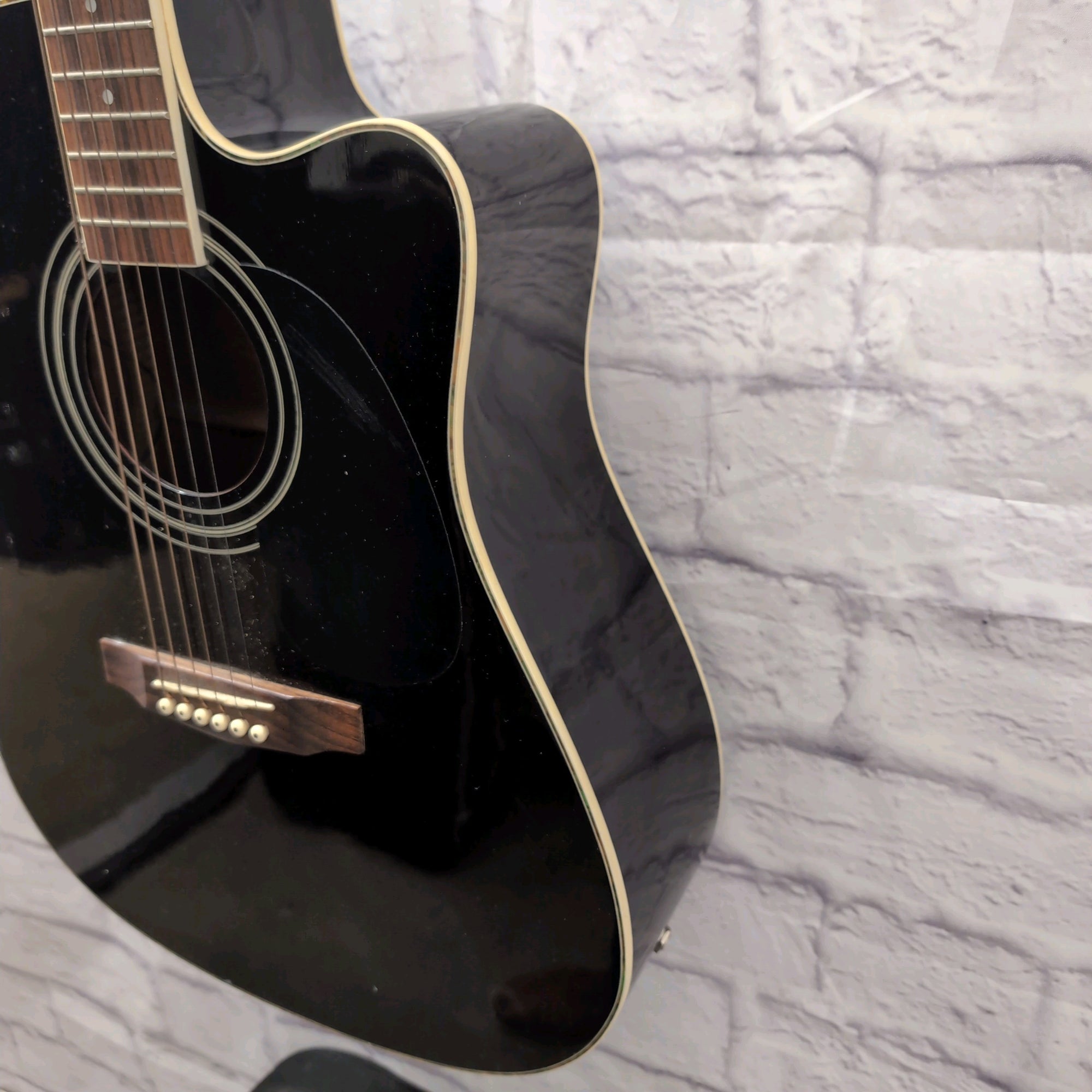 Hohner HW 440G Acoustic Electric Guitar