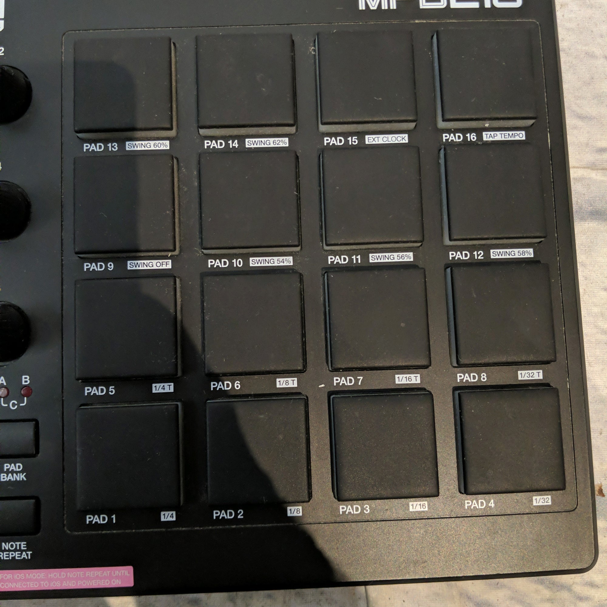 Akai MPD218 Controller