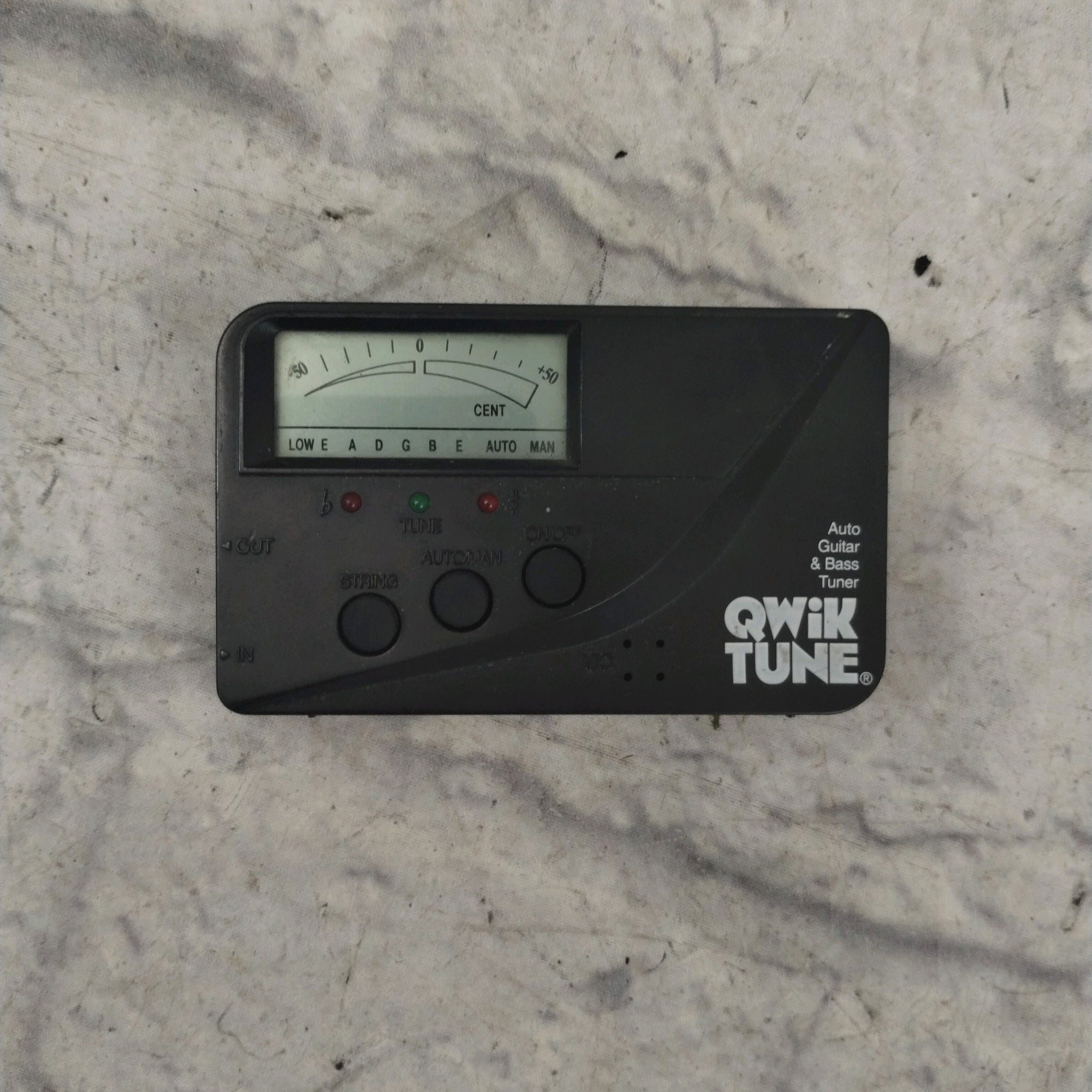 Quik Tune Guitar and Bass Tuner