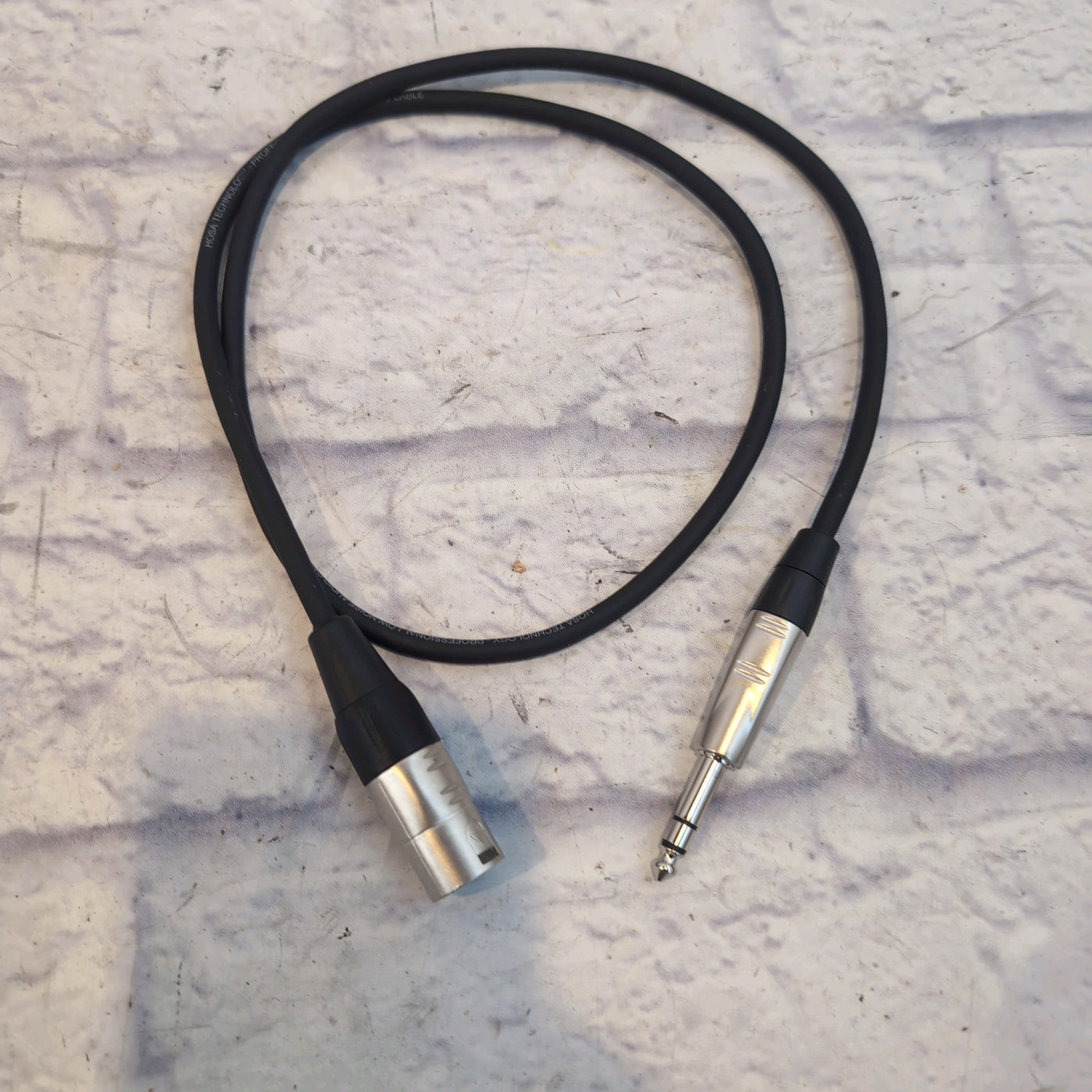 Hosa 3' XLR M to 1/4" TRS M Audio Cable