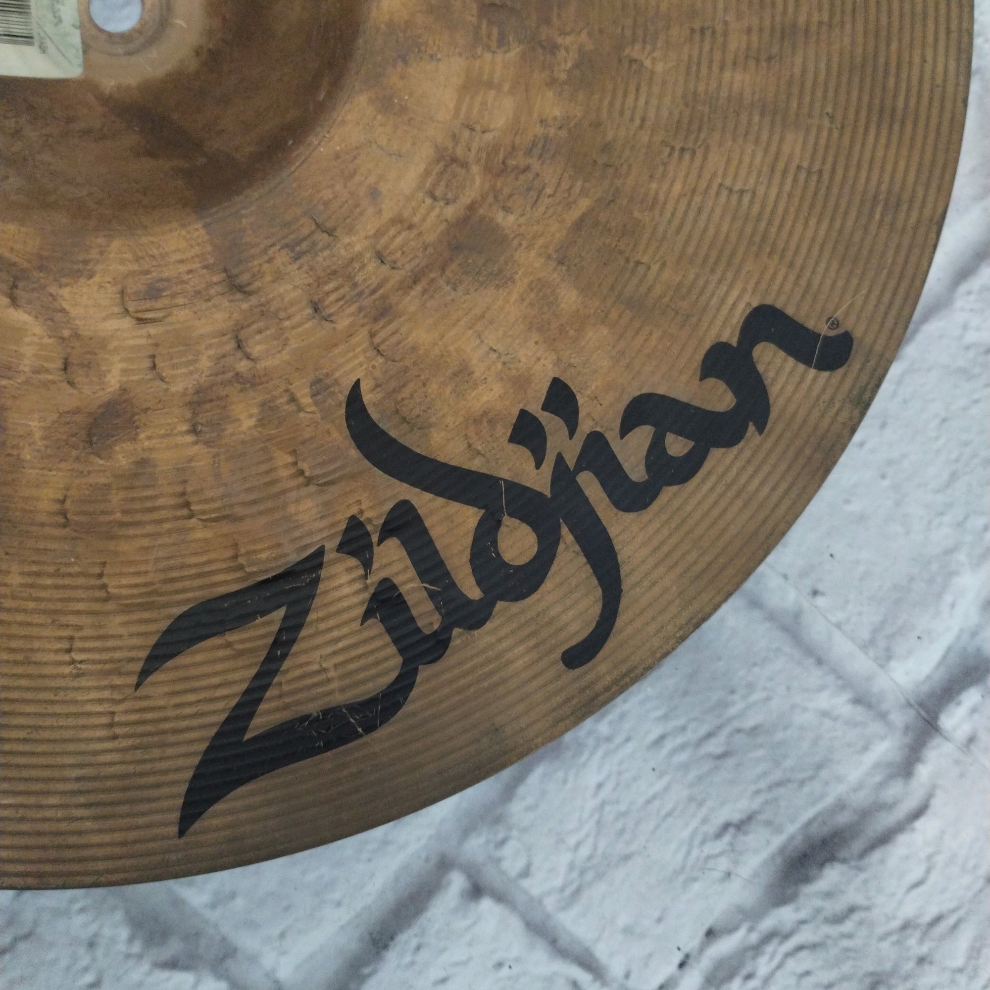 Zildjian ZBT Plus Medium Thin Crash 16"