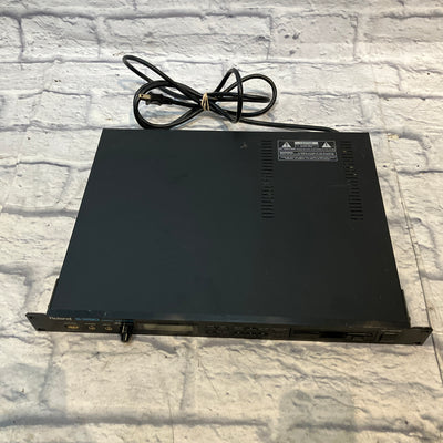 Roland S-330 Digital Synth Sampler