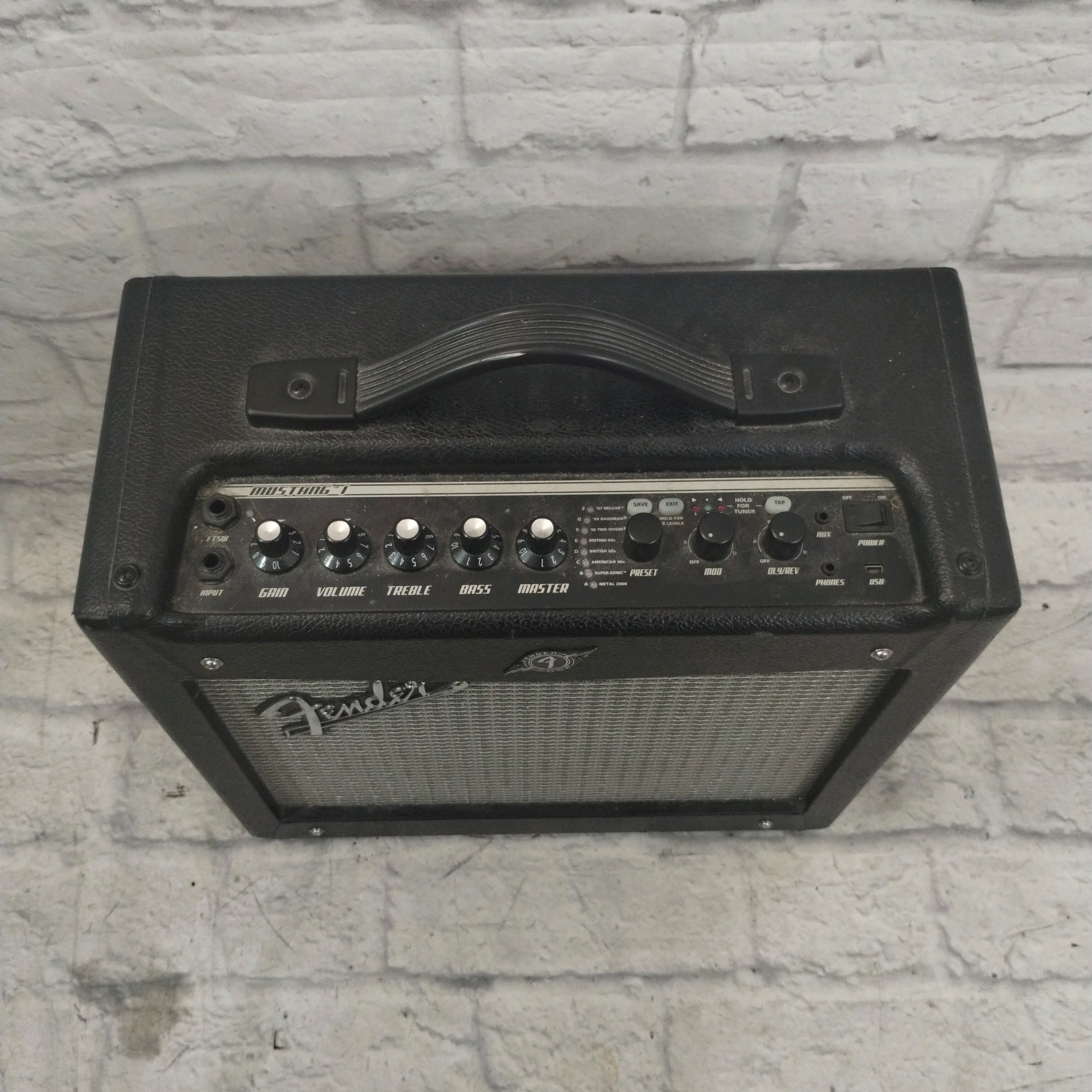 Fender Mustang I Modeling Amp