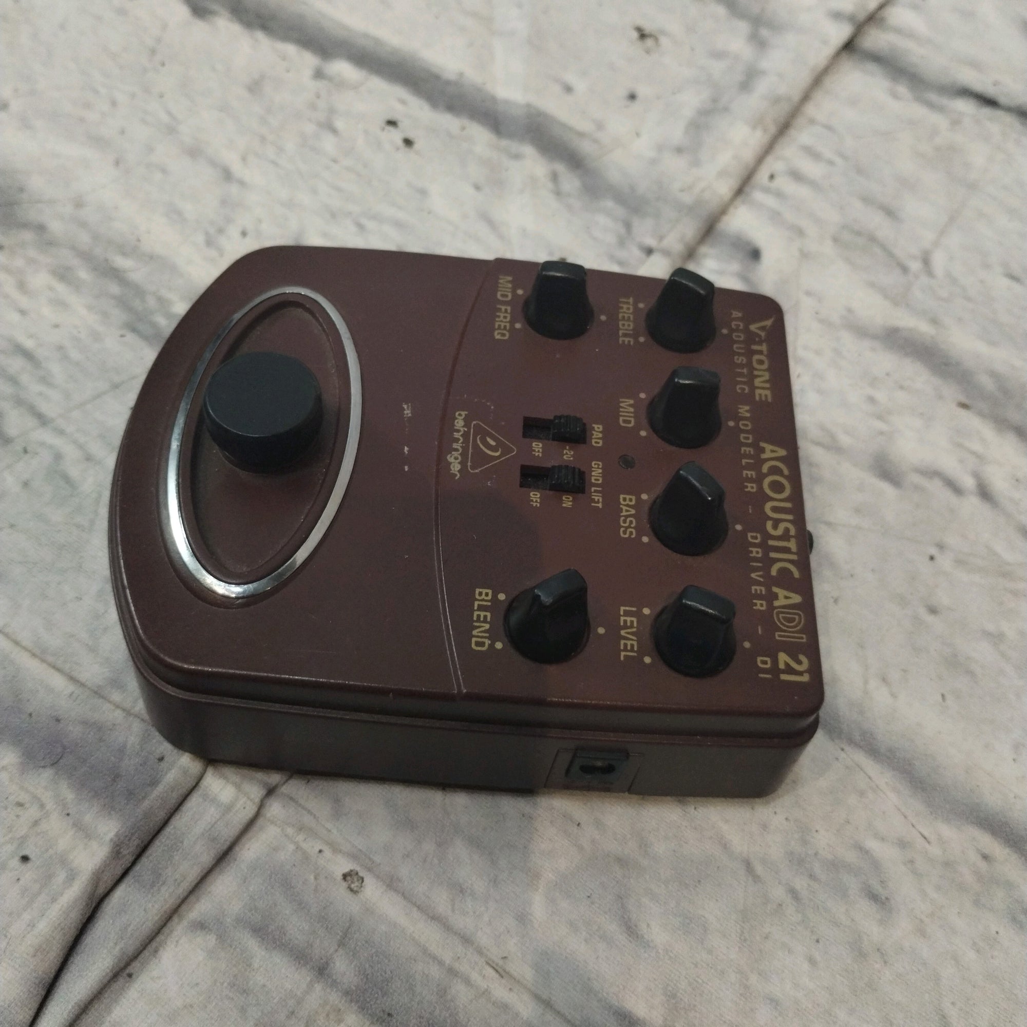 Behringer V-Tone Acoustic ADI21