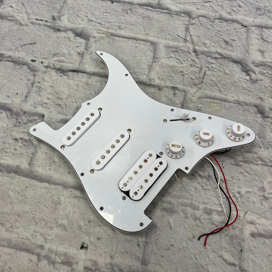 Squier Loaded Strat  Pickguard