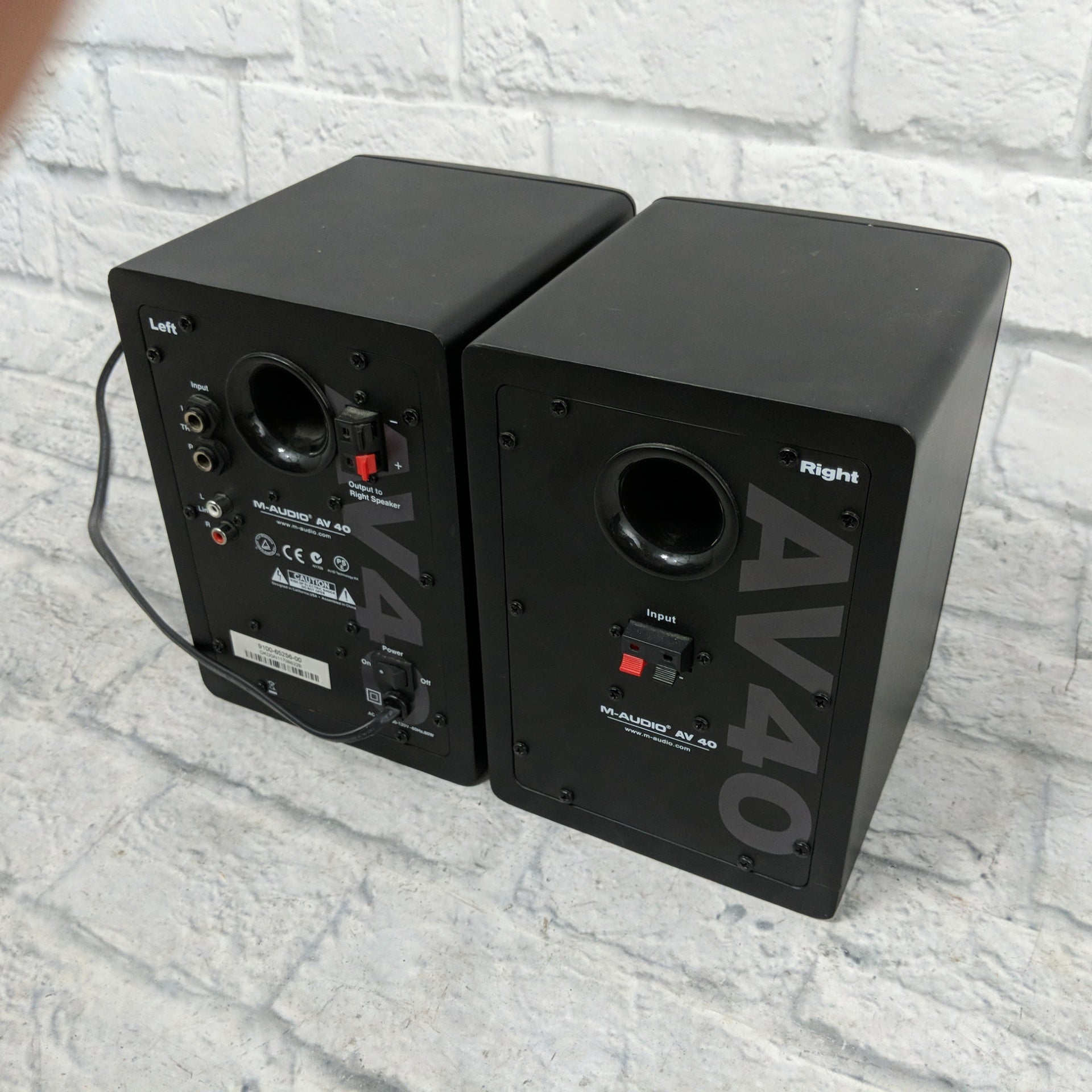 M-Audio Studiophile AV40 Active Monitor Pair